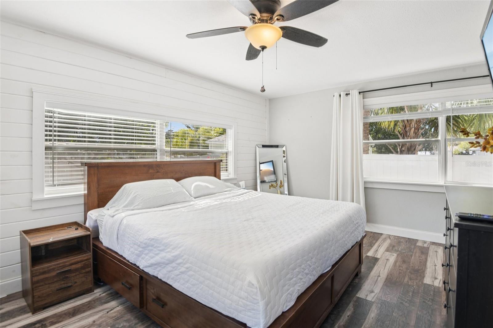 Image 13 of 34 For 704 Fribley Street