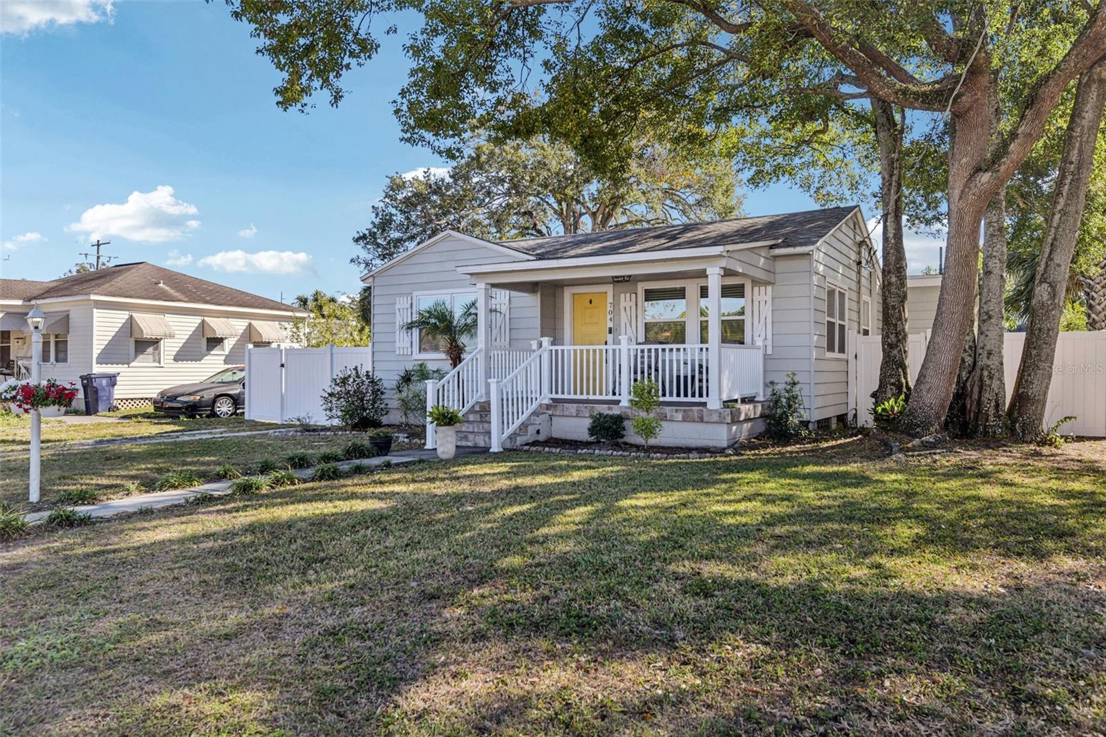 Image 2 of 34 For 704 Fribley Street