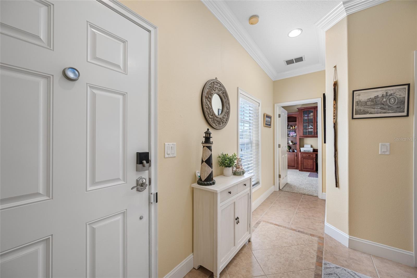 Image 4 of 91 For 6523 Sand Shore Lane