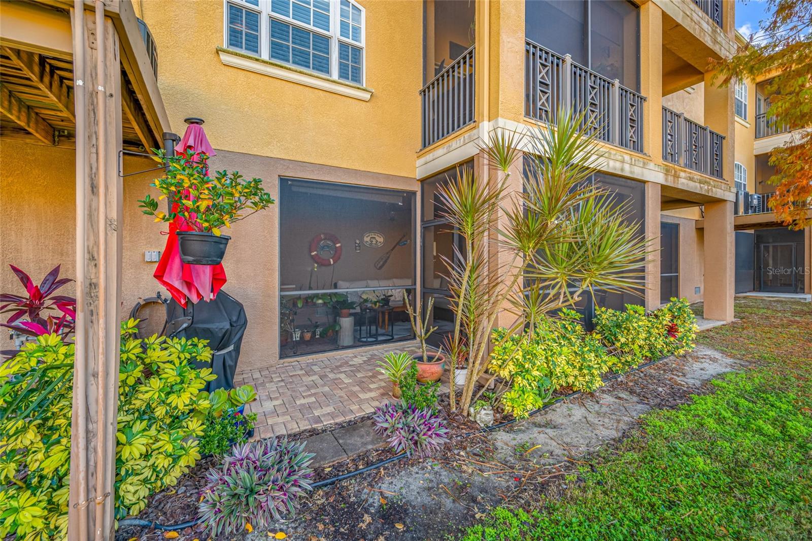 Image 62 of 91 For 6523 Sand Shore Lane