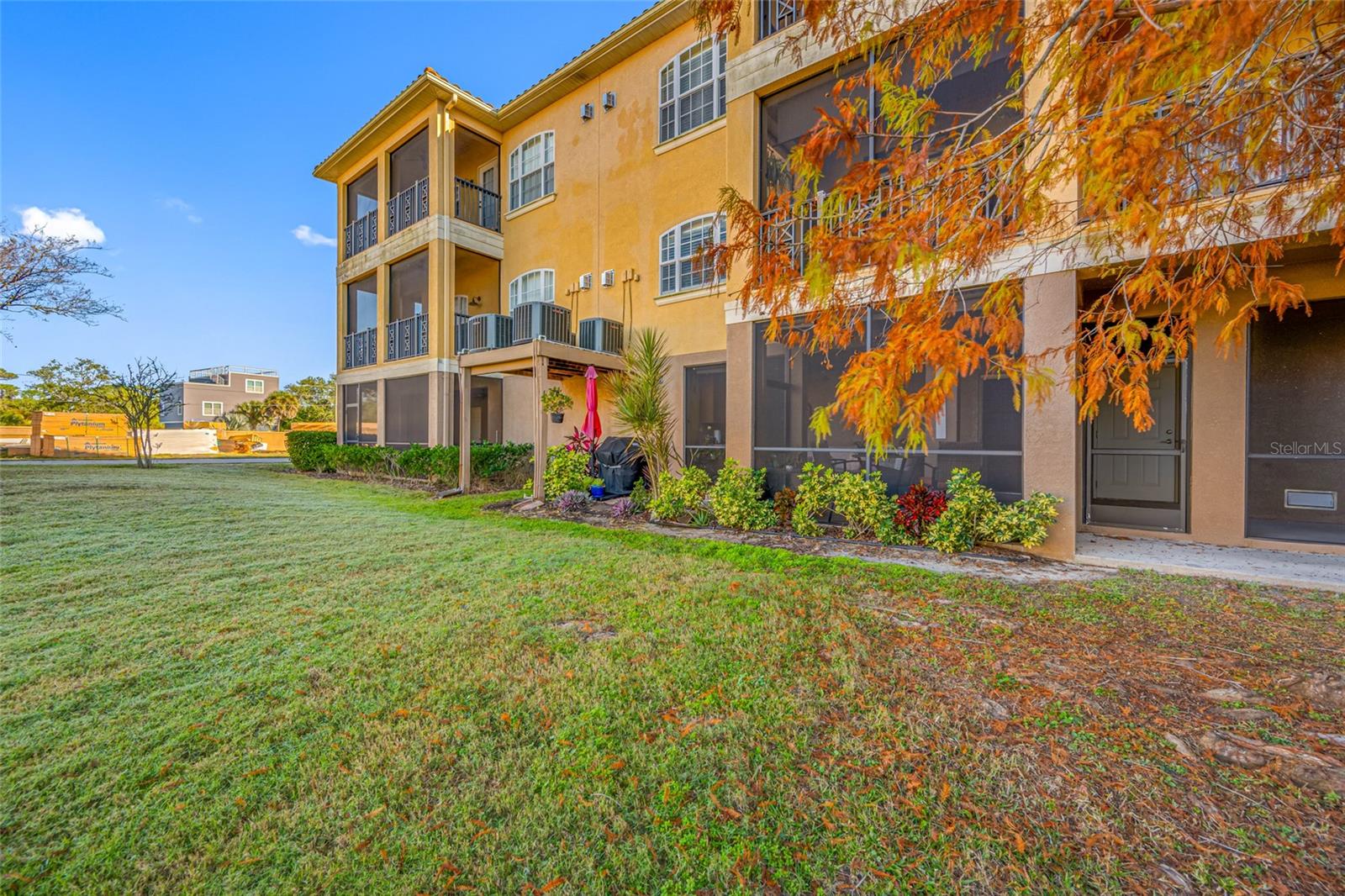 Image 64 of 91 For 6523 Sand Shore Lane