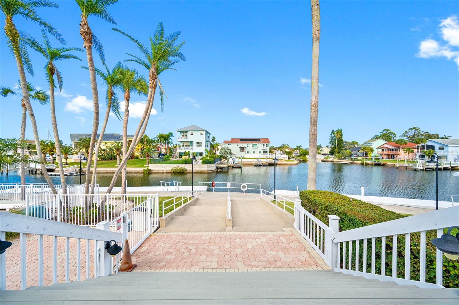 Image 83 of 91 For 6523 Sand Shore Lane
