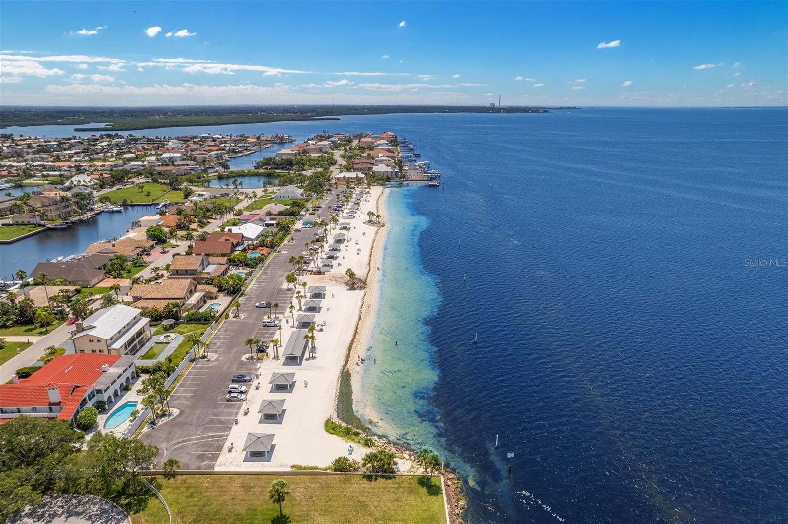 Image 85 of 91 For 6523 Sand Shore Lane