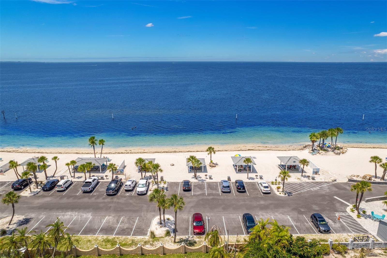 Image 86 of 91 For 6523 Sand Shore Lane