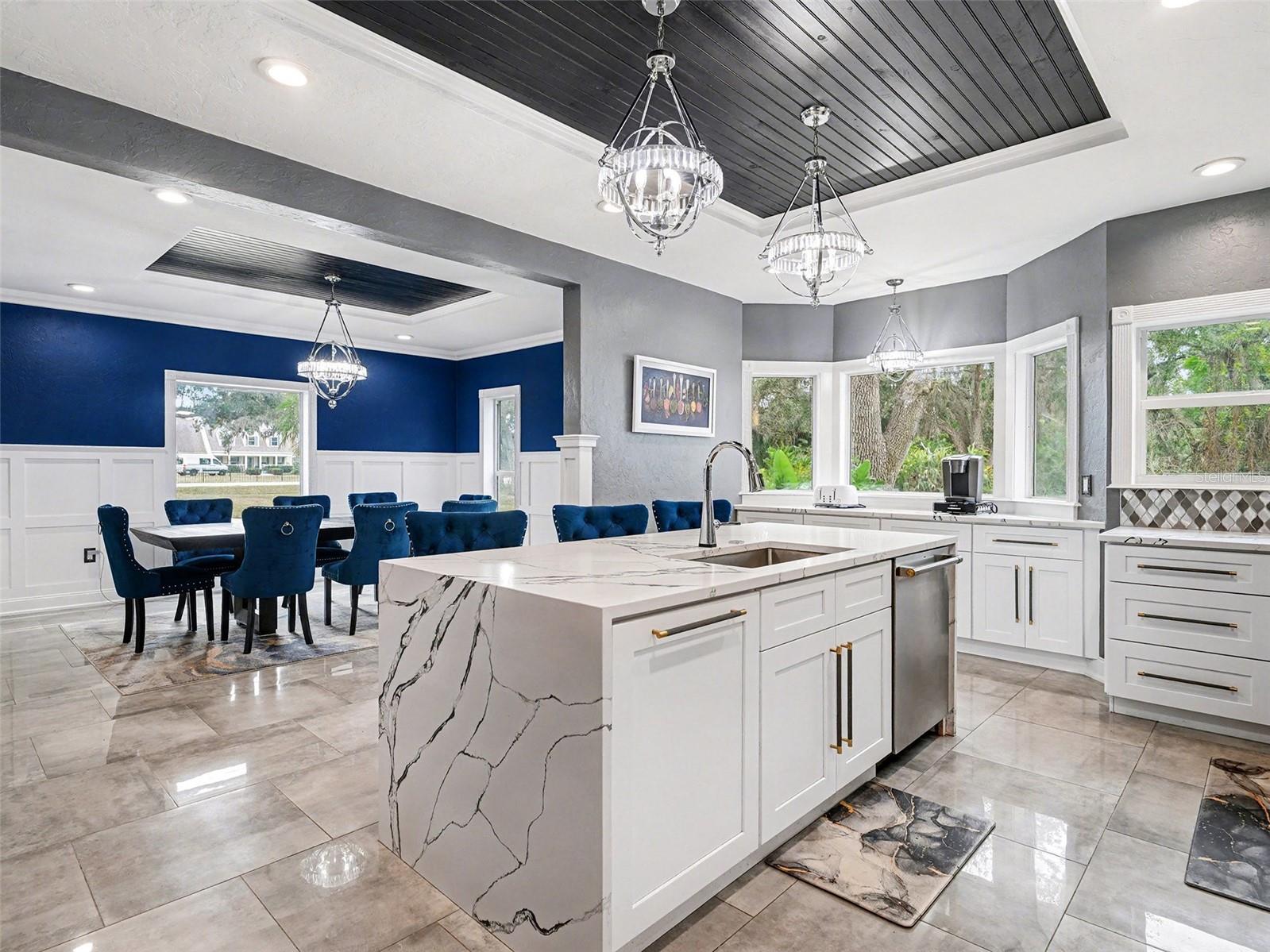 Image 11 of 43 For 1600 17th Street W