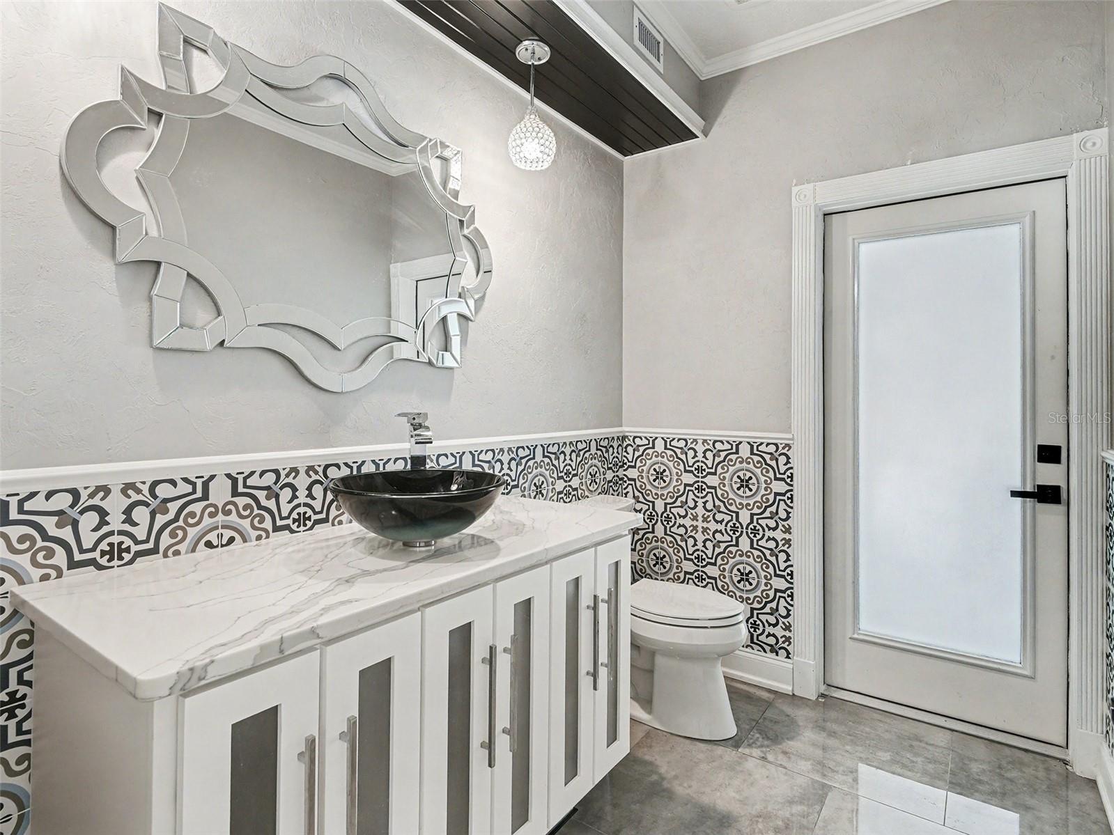 Image 15 of 43 For 1600 17th Street W