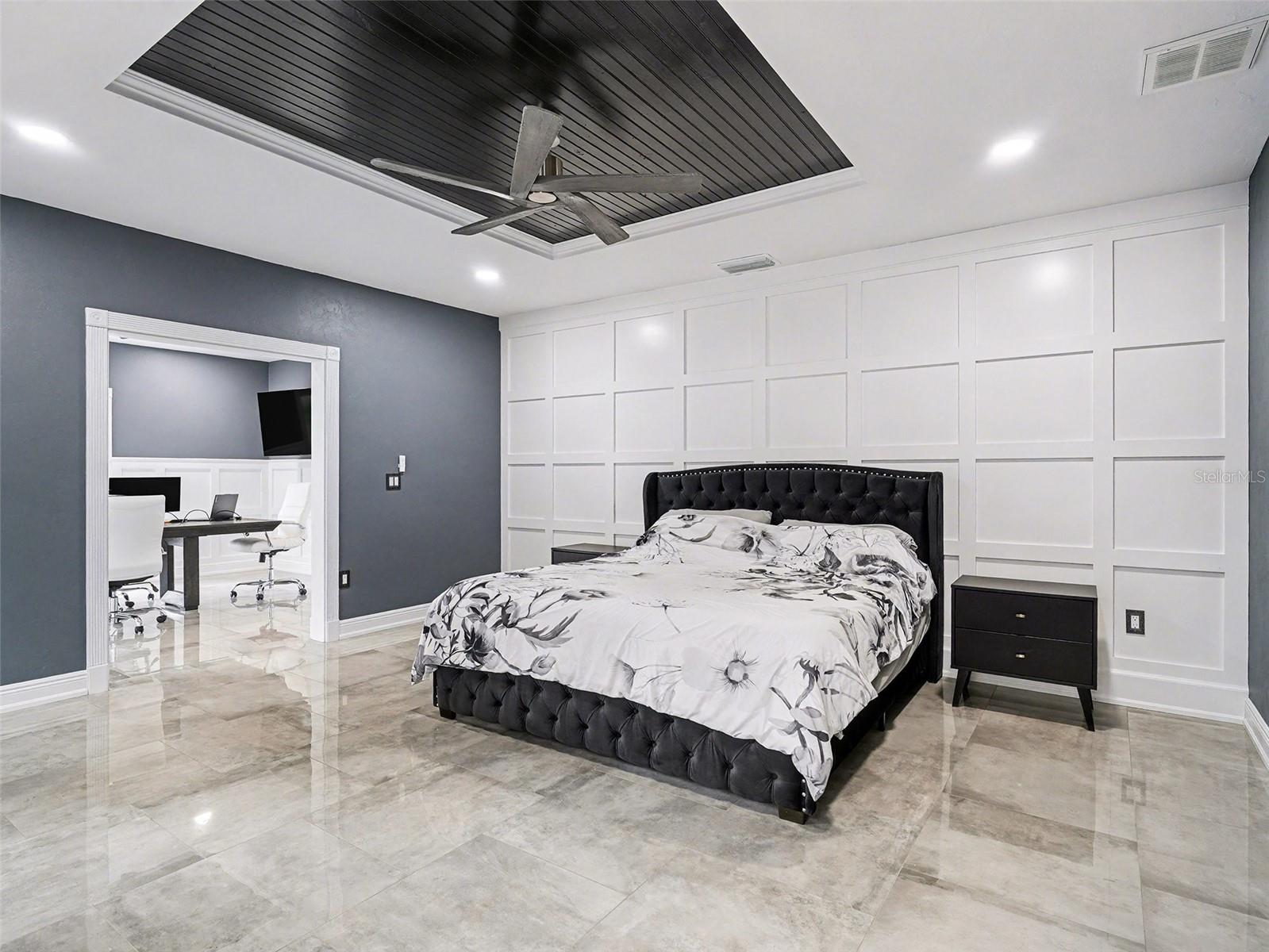 Image 16 of 43 For 1600 17th Street W