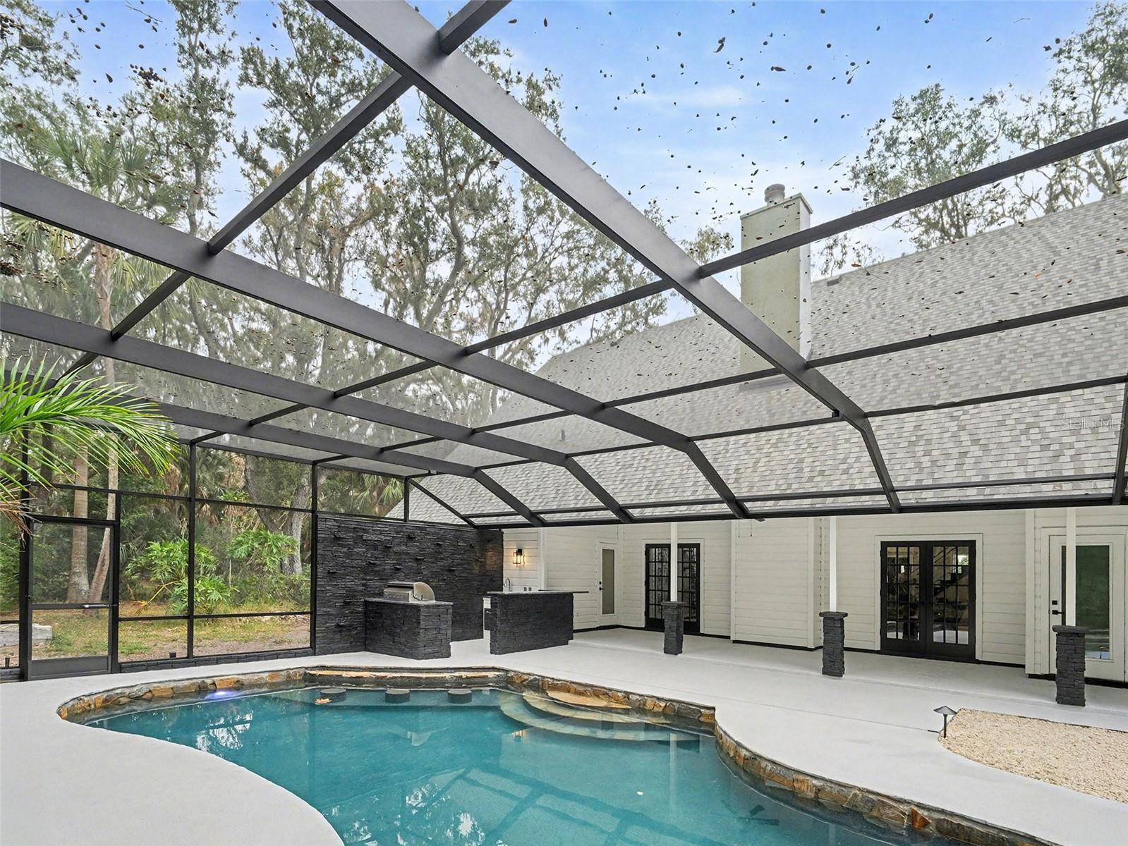 Image 32 of 43 For 1600 17th Street W