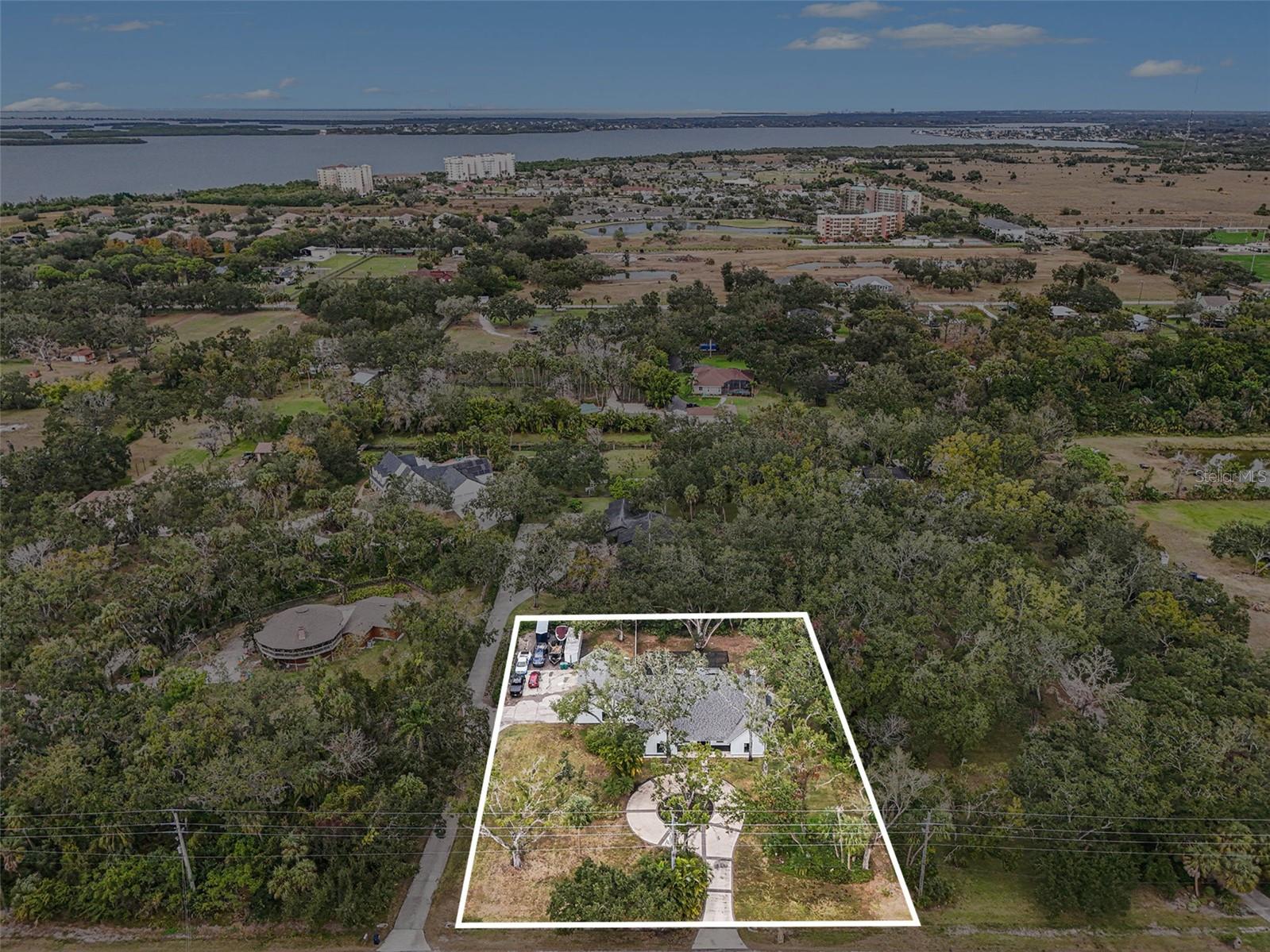 Image 43 of 43 For 1600 17th Street W