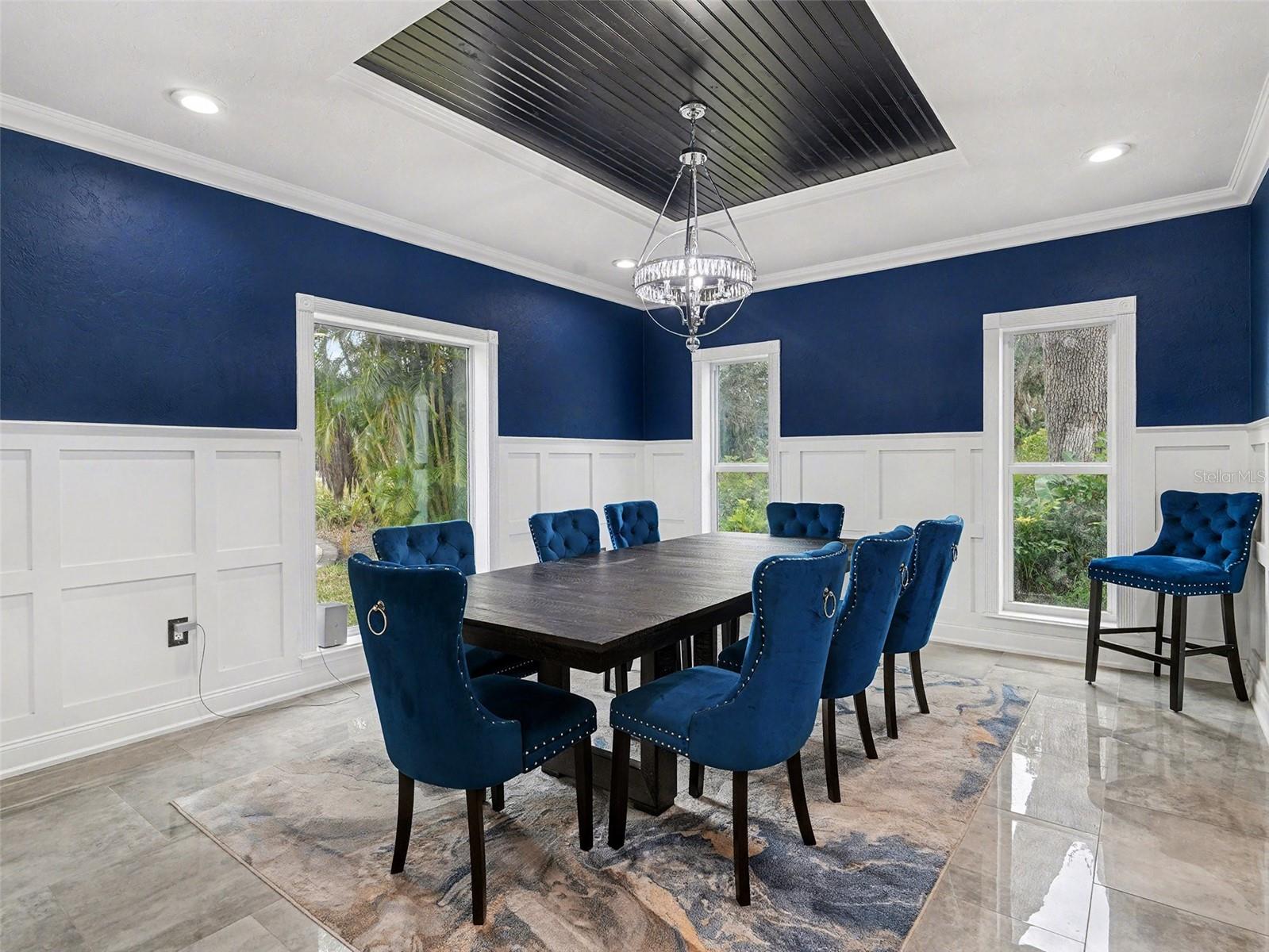 Image 7 of 43 For 1600 17th Street W