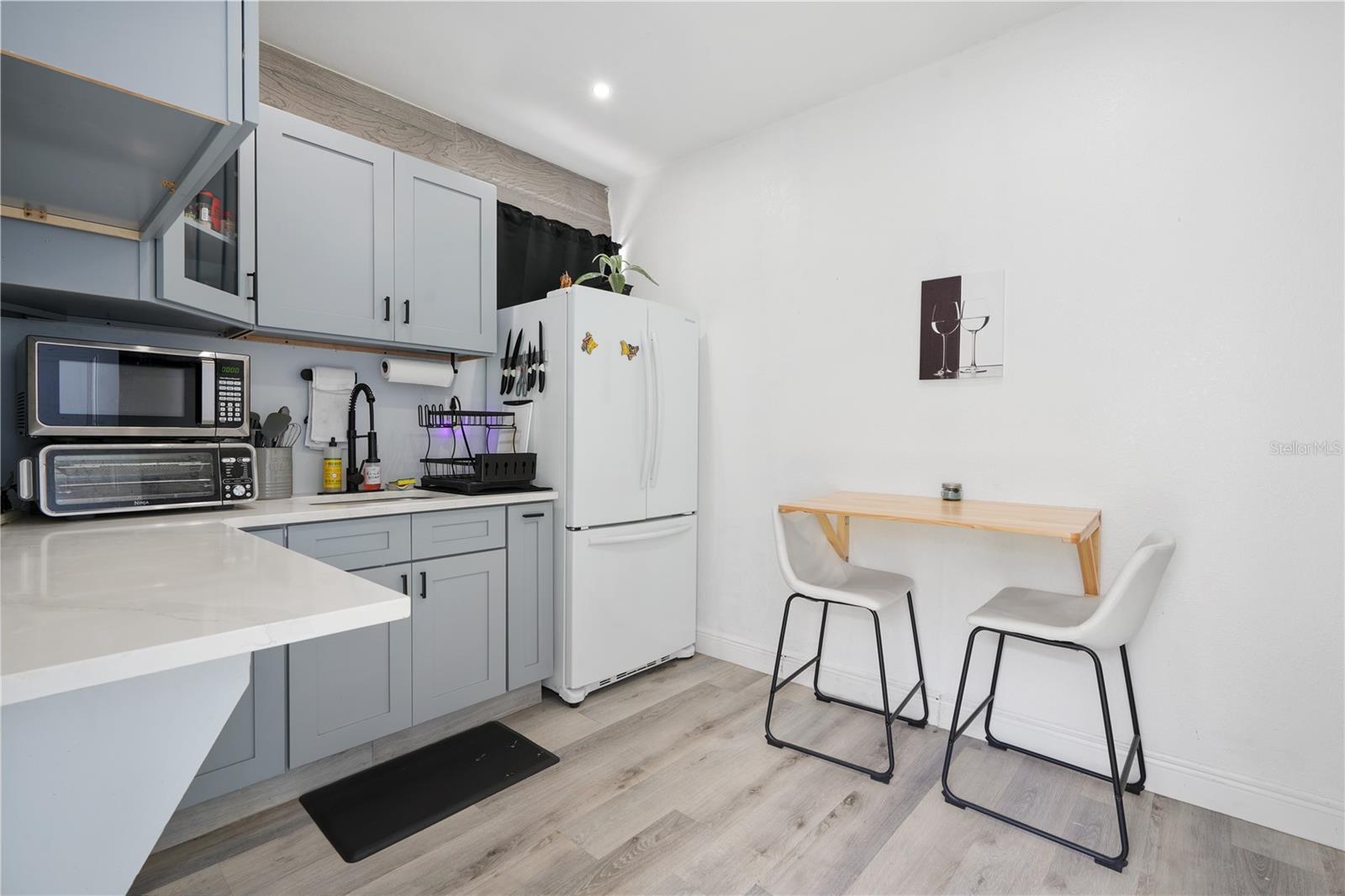 Image 22 of 43 For 4501 Bray Road