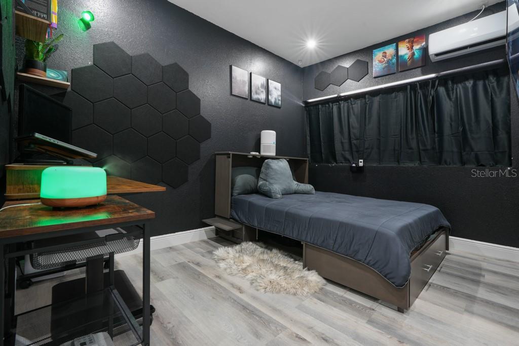 Image 25 of 43 For 4501 Bray Road