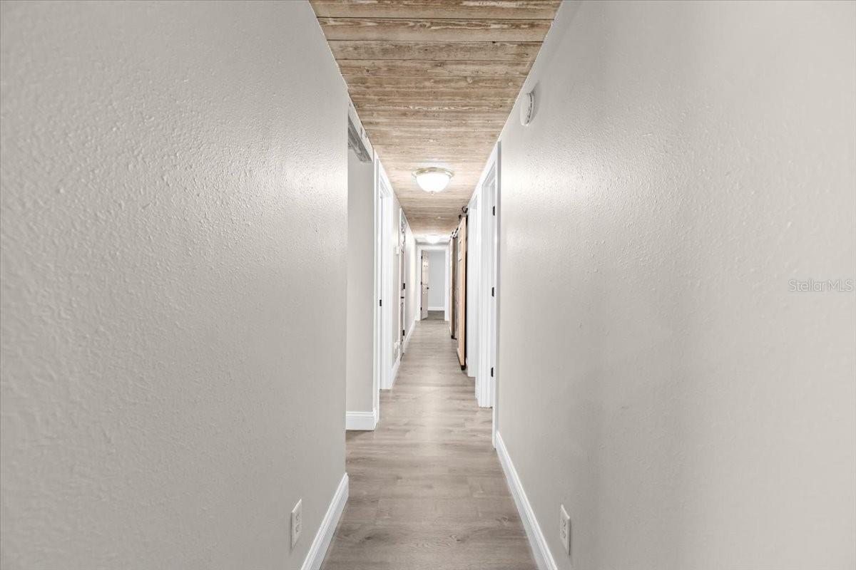 Image 16 of 45 For 4805 Cooper Road