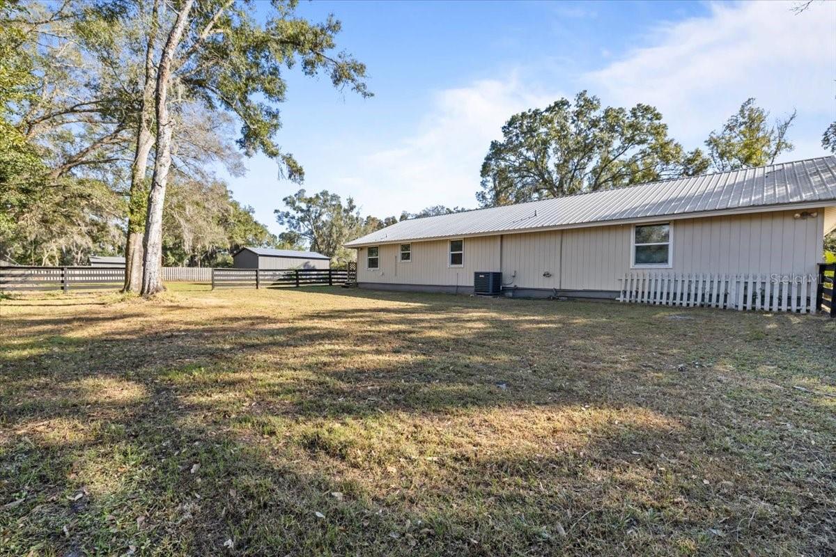 Image 41 of 45 For 4805 Cooper Road