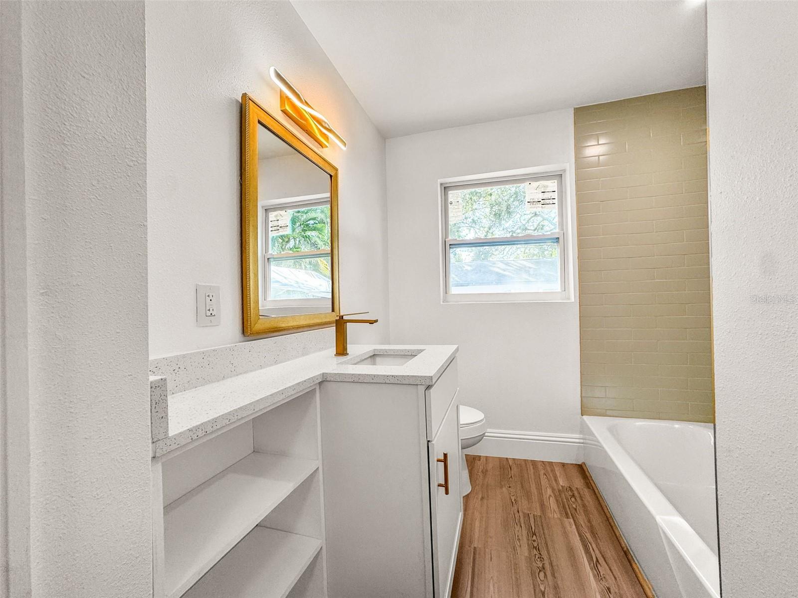 Image 19 of 60 For 1520 20th Avenue N