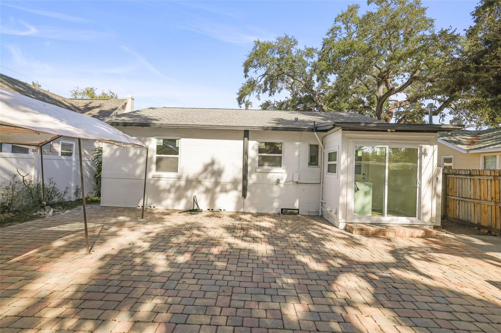 Image 36 of 60 For 1520 20th Avenue N