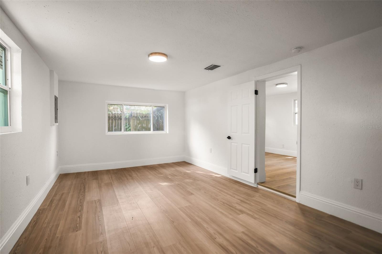 Image 39 of 60 For 1520 20th Avenue N