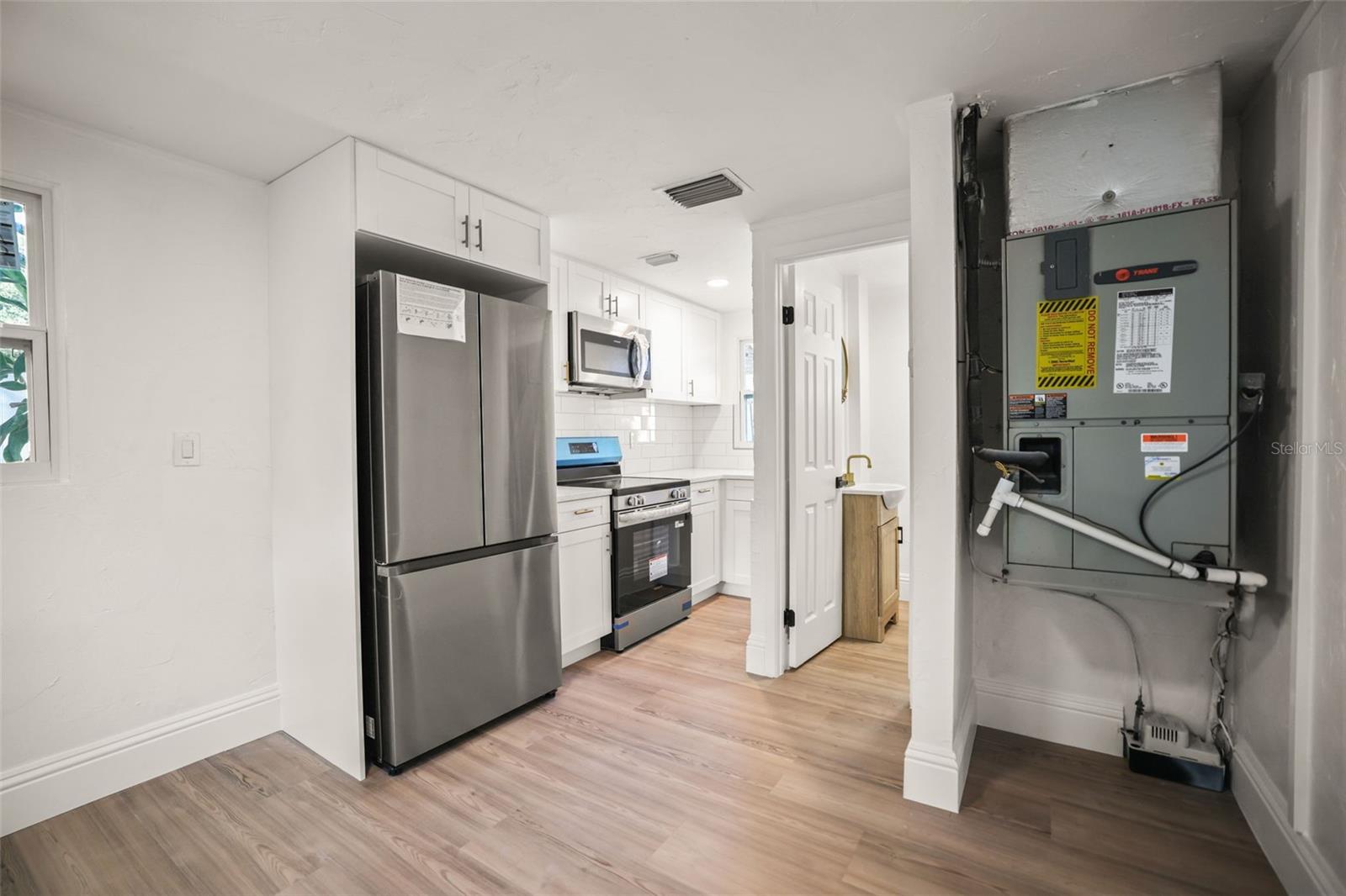 Image 46 of 60 For 1520 20th Avenue N