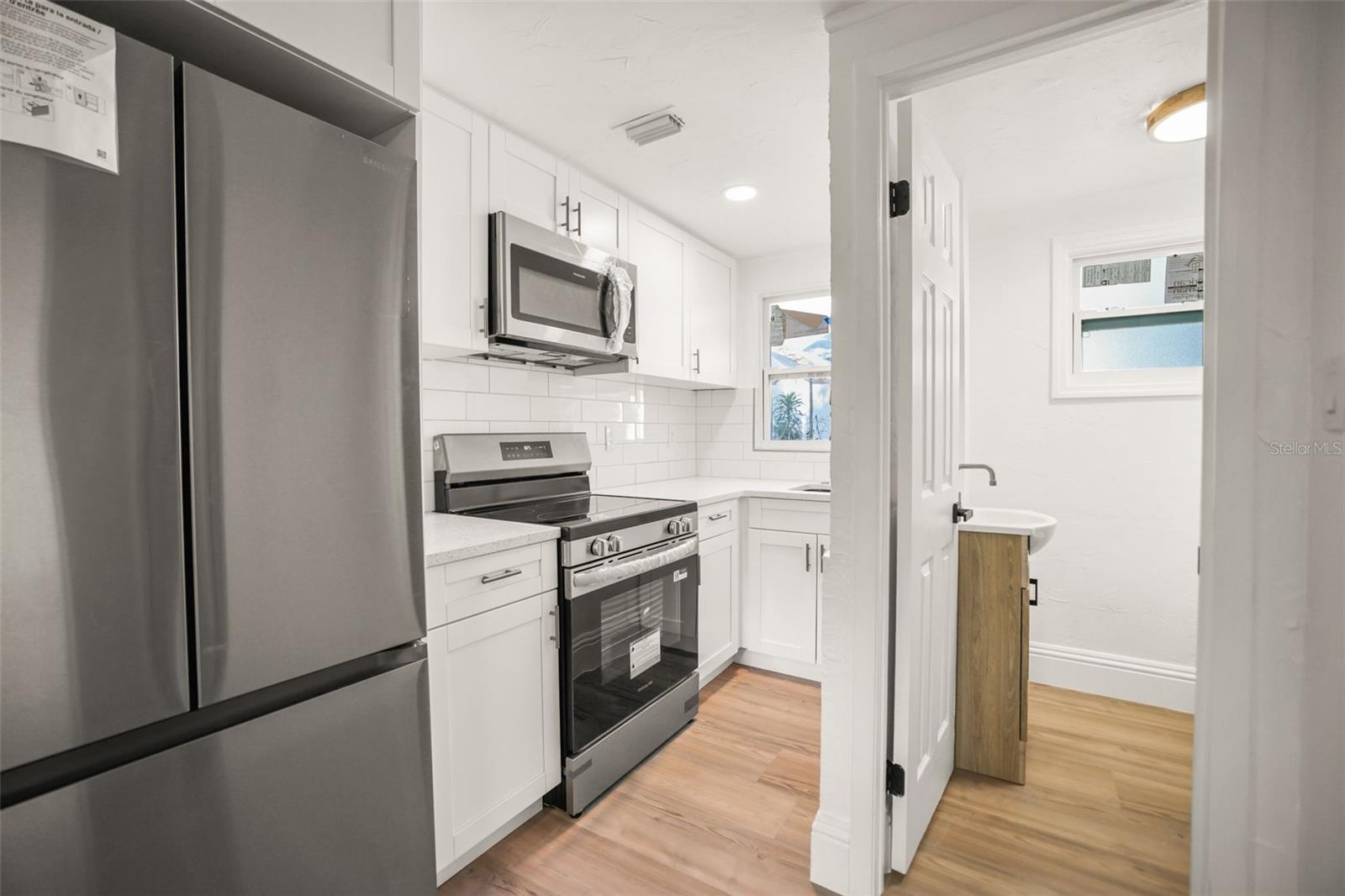 Image 47 of 60 For 1520 20th Avenue N