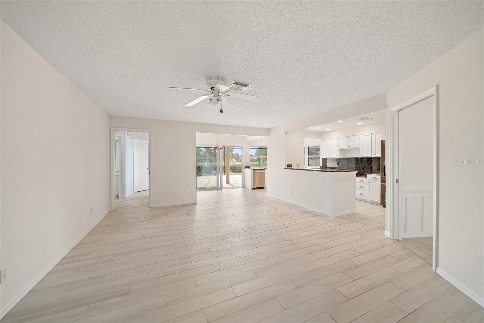 Image 47 of 78 For 7574 Cumberland Court