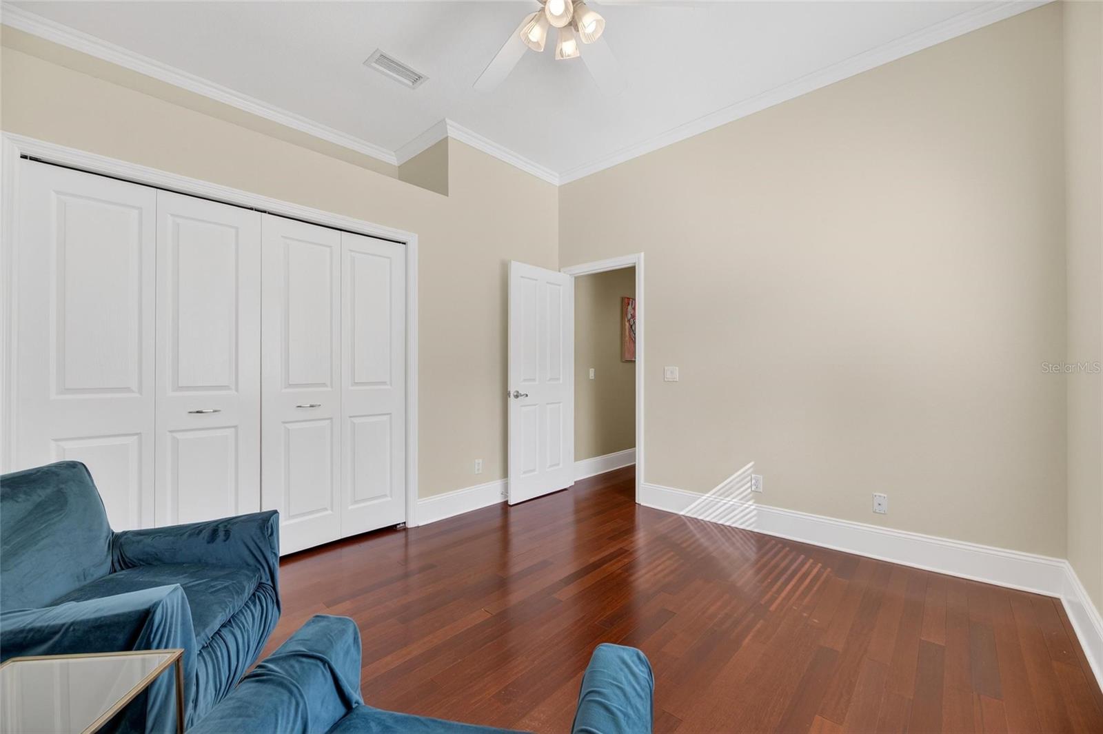 Image 15 of 99 For 1335 Jumana Loop