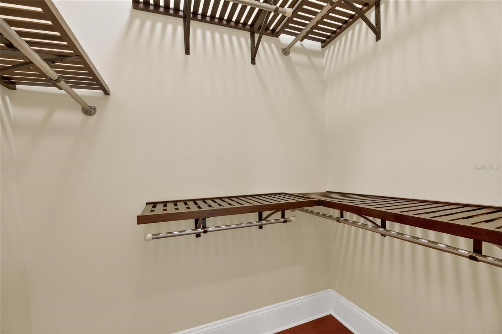 Image 36 of 99 For 1335 Jumana Loop