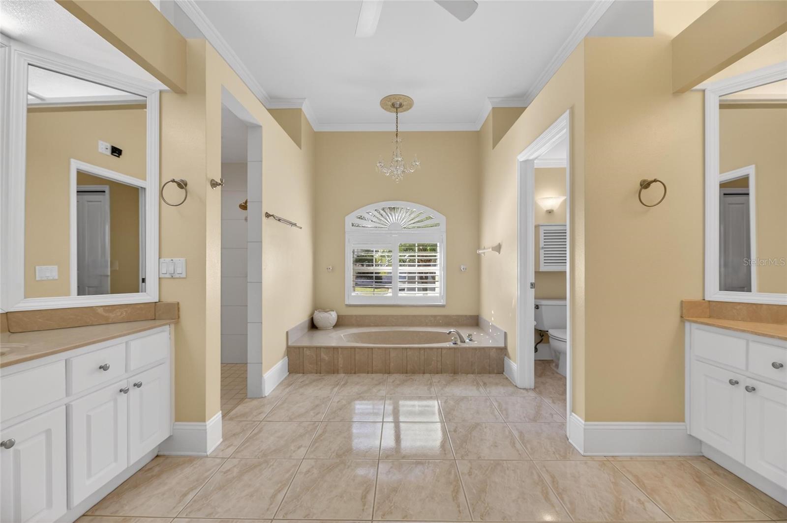 Image 37 of 99 For 1335 Jumana Loop