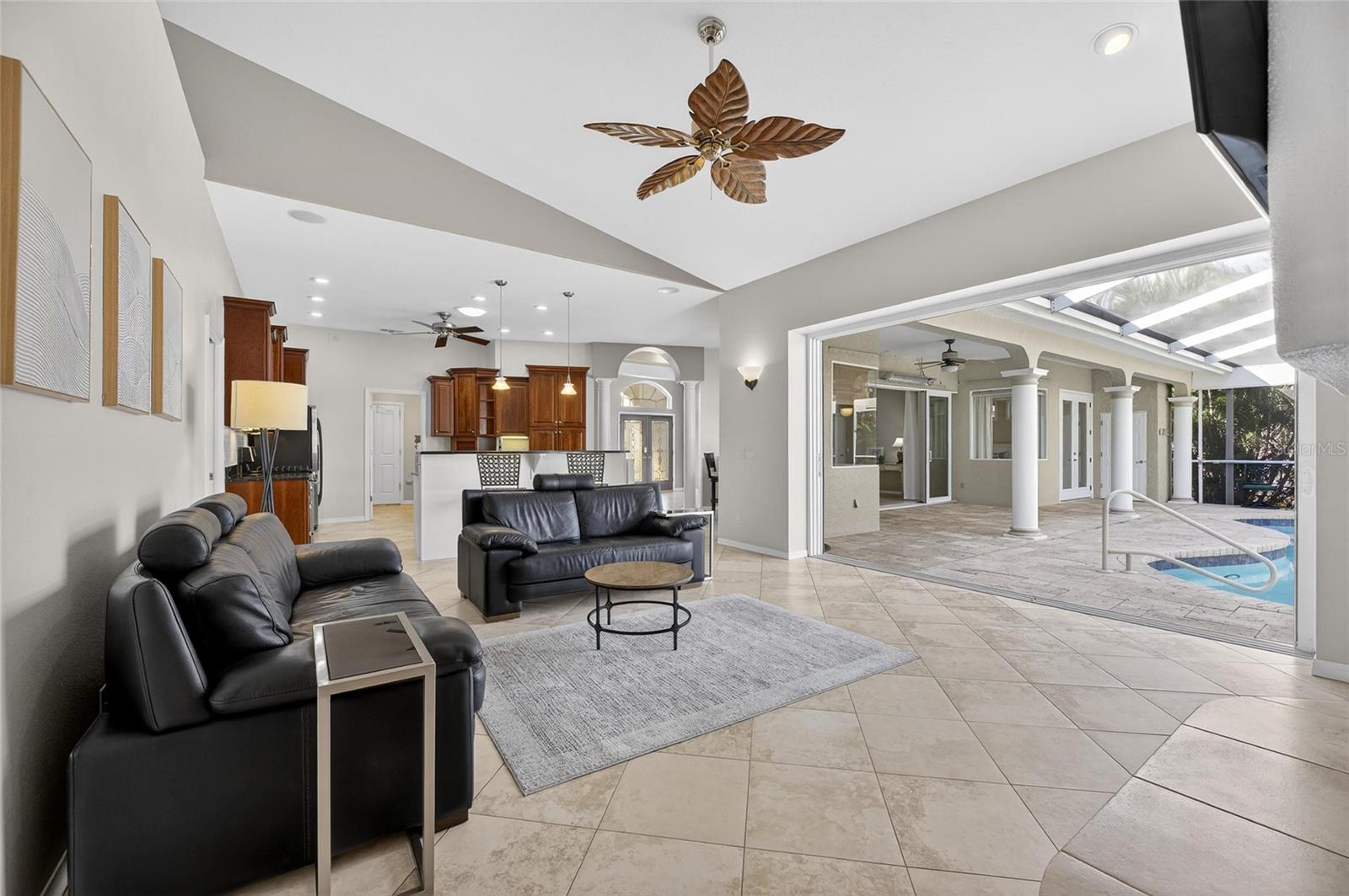 Image 48 of 99 For 1335 Jumana Loop