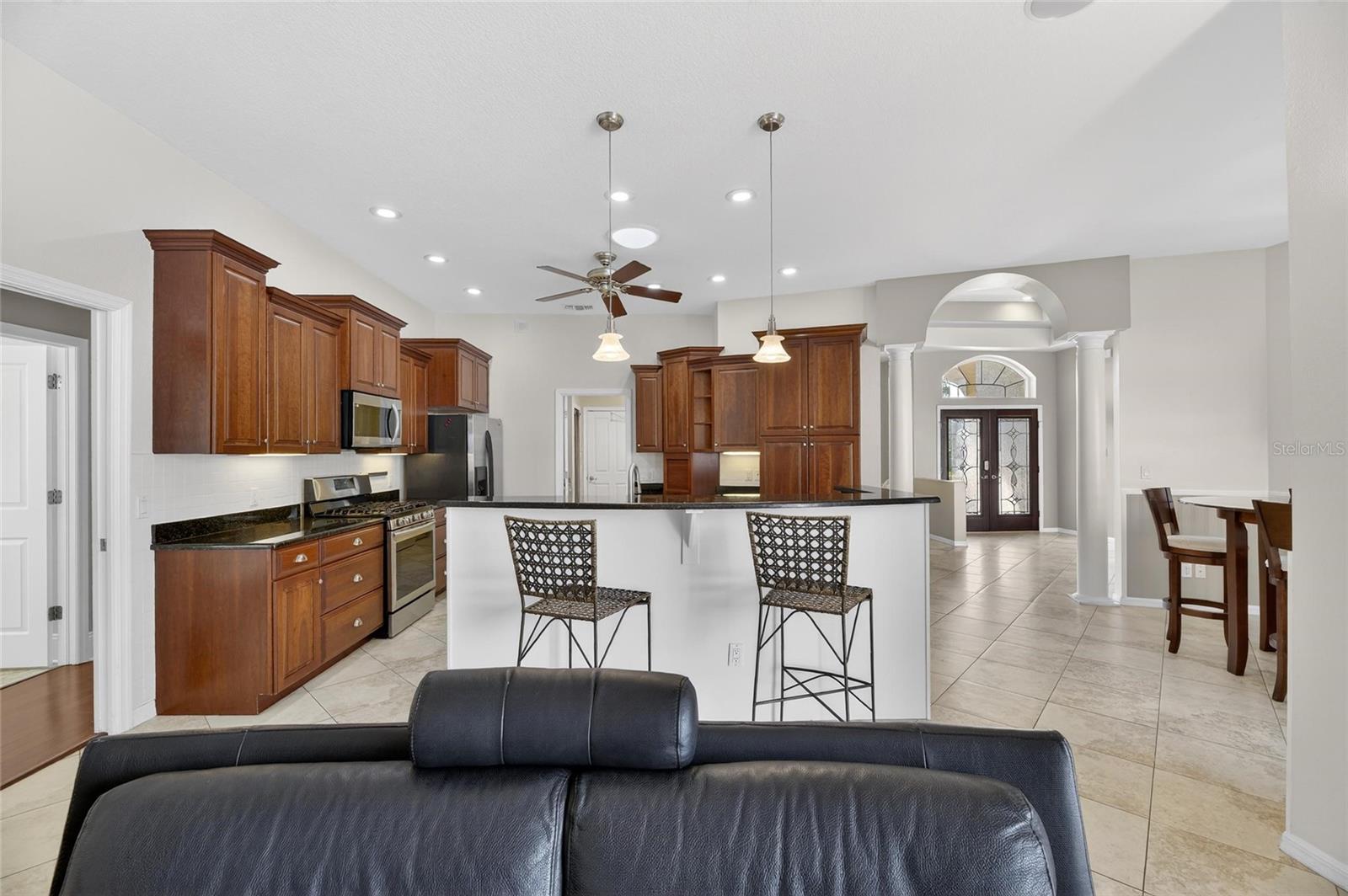 Image 50 of 99 For 1335 Jumana Loop