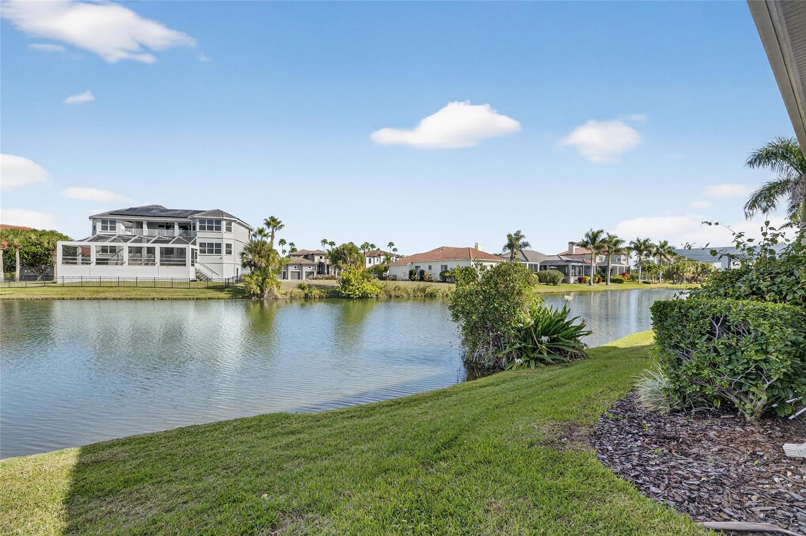 Image 76 of 99 For 1335 Jumana Loop