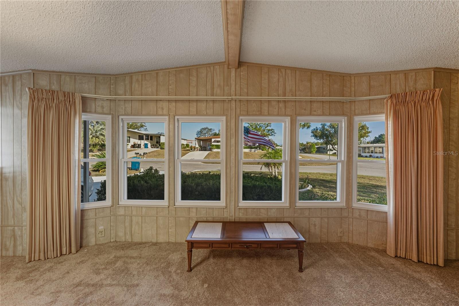 Image 17 of 55 For 14921 Rialto Avenue