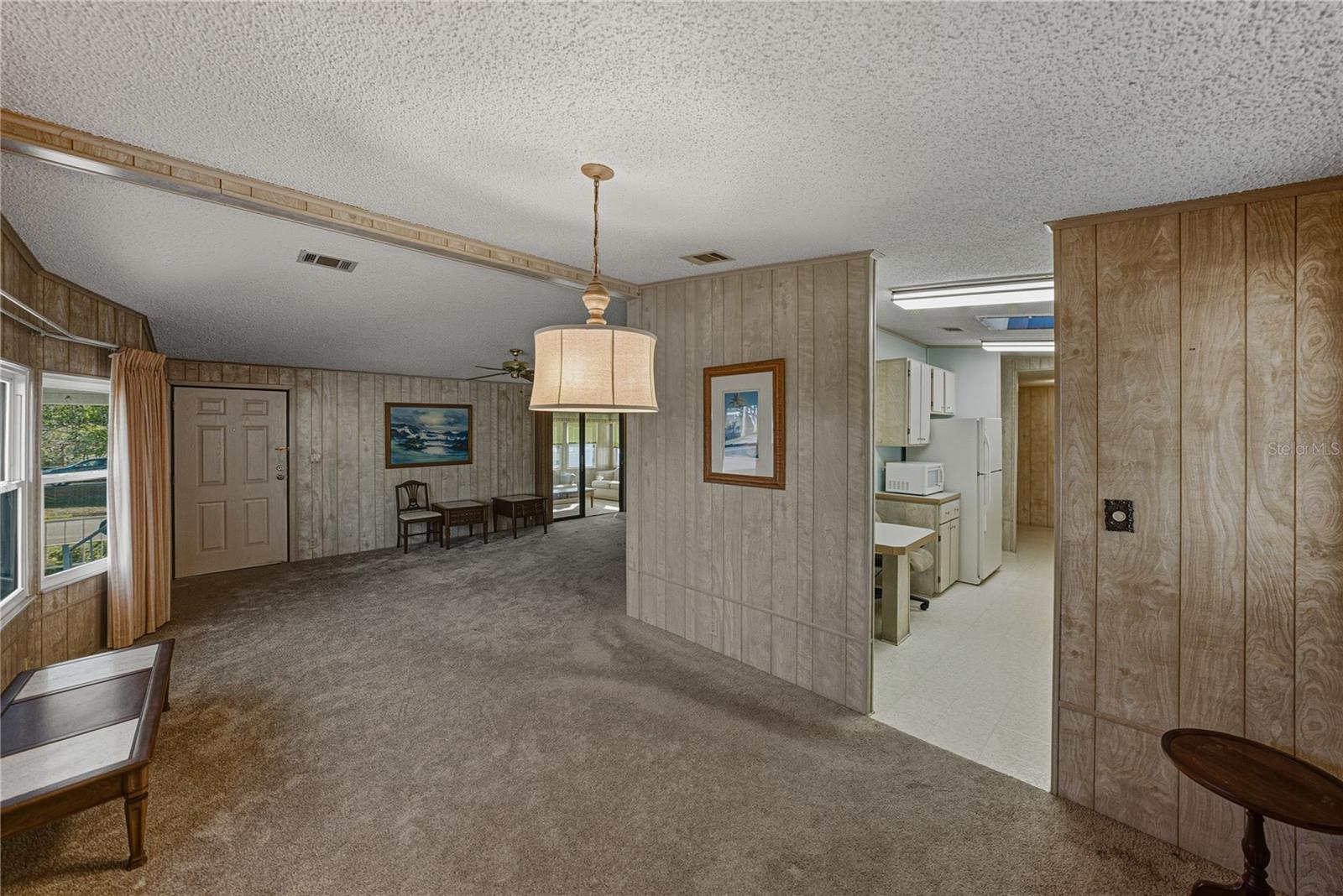 Image 18 of 55 For 14921 Rialto Avenue