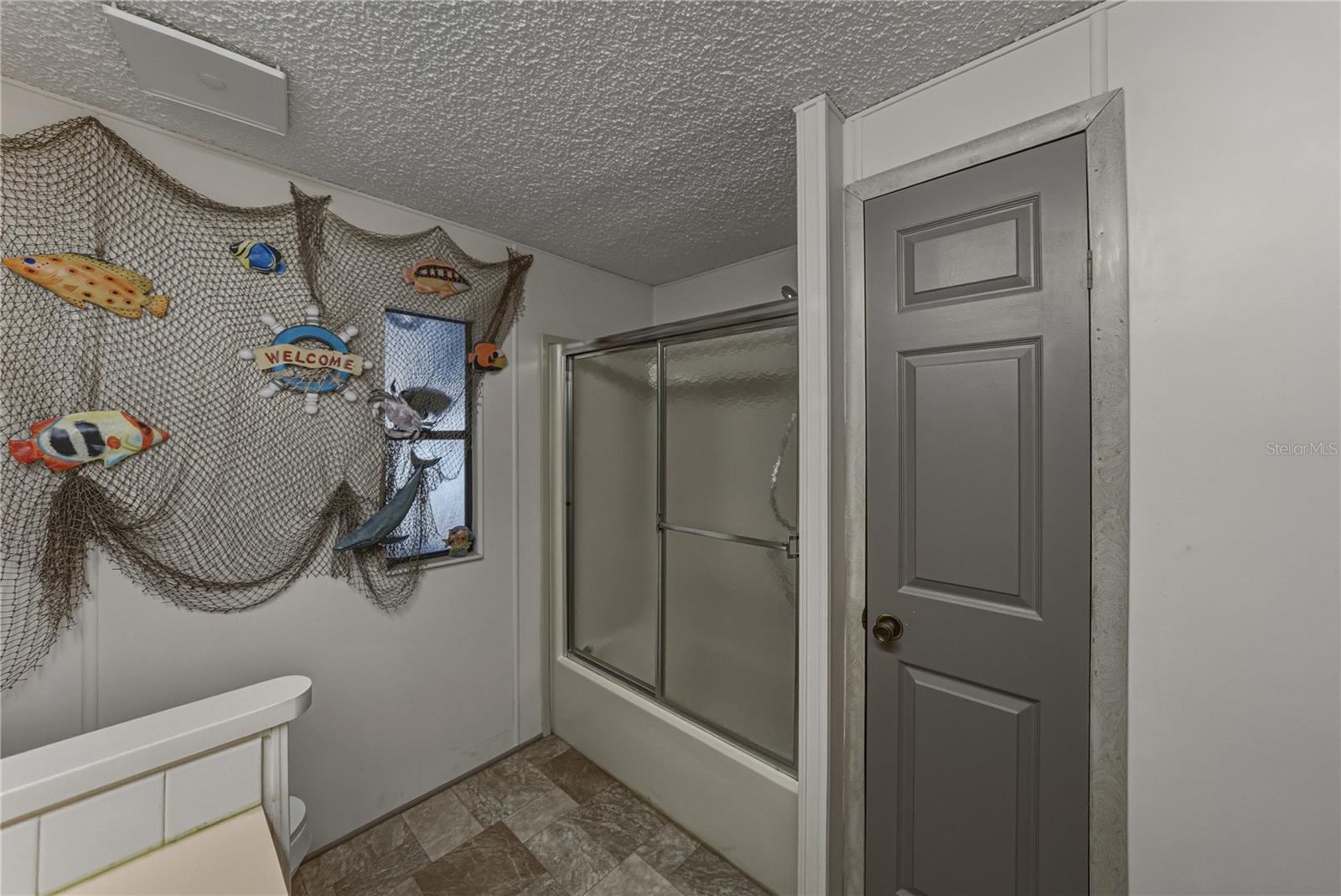 Image 38 of 55 For 14921 Rialto Avenue