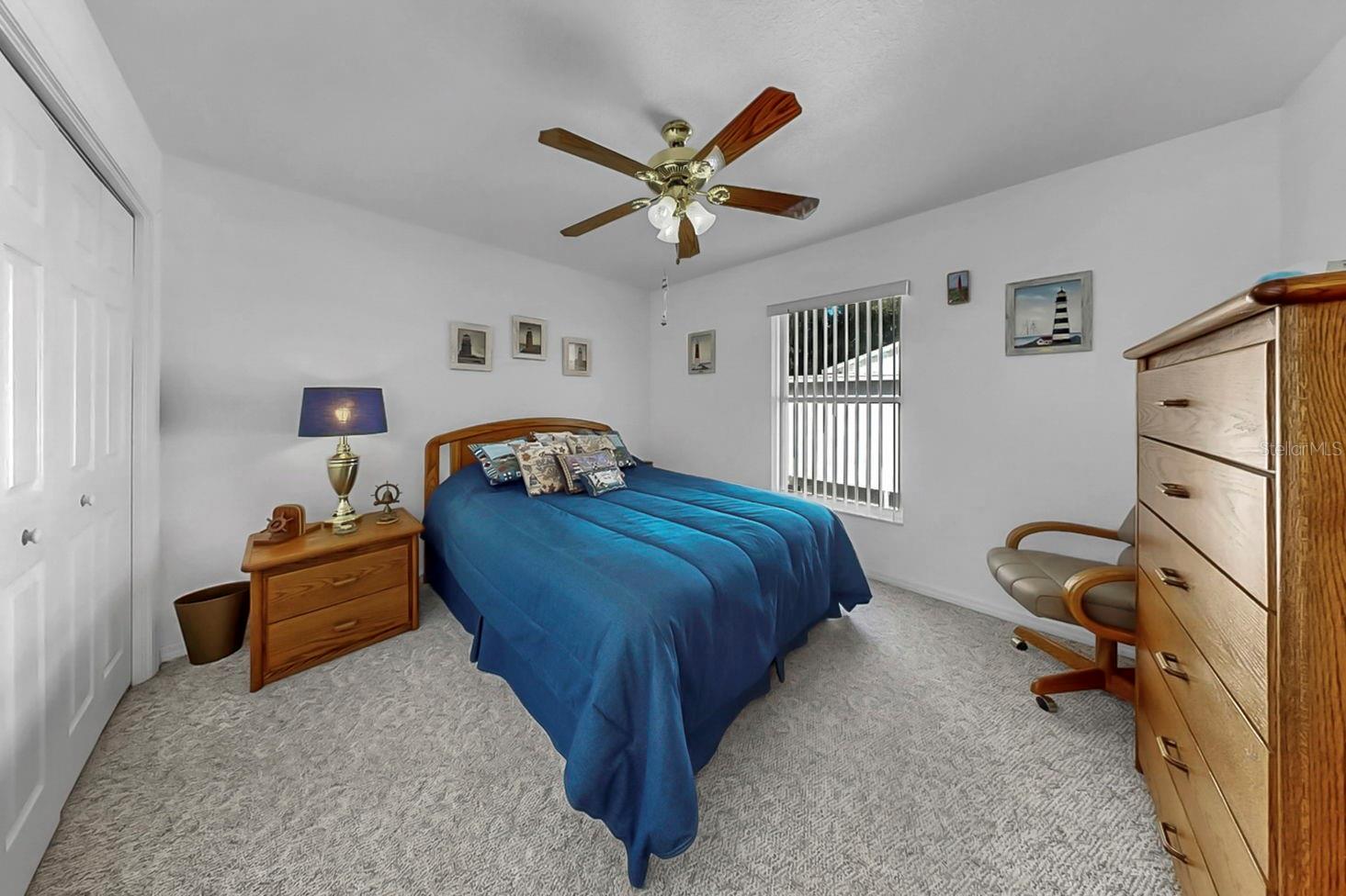 Image 38 of 63 For 914 Woodland Drive