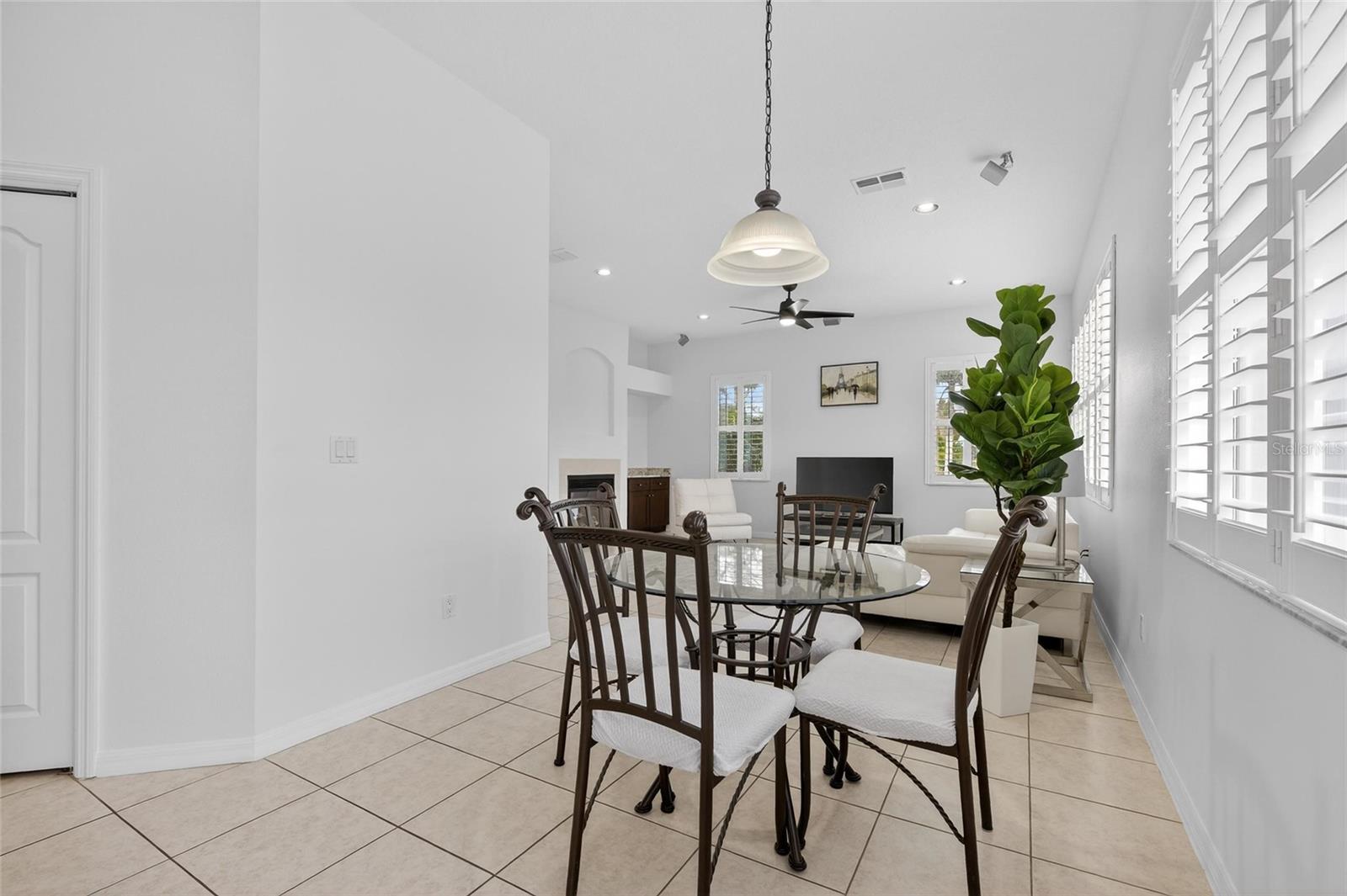 Image 8 of 98 For 6317 Marbella Boulevard