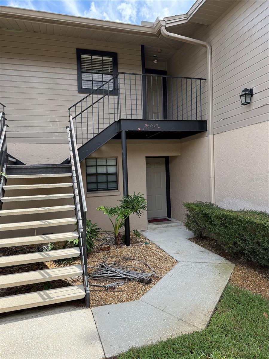 Image 3 of 18 For 4112 Ashford Green Place I202