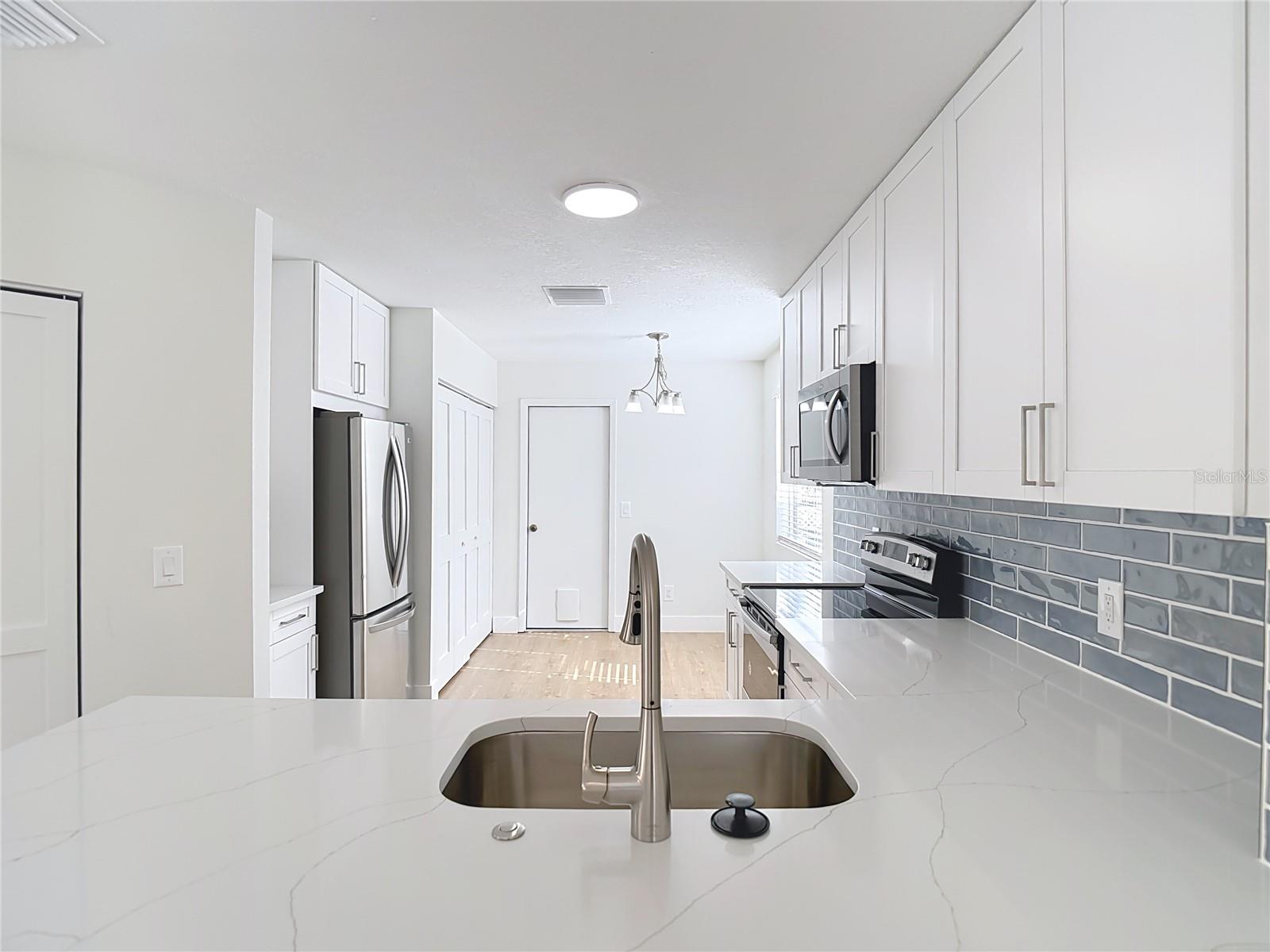 Image 17 of 61 For 2013 Glen Forge Street