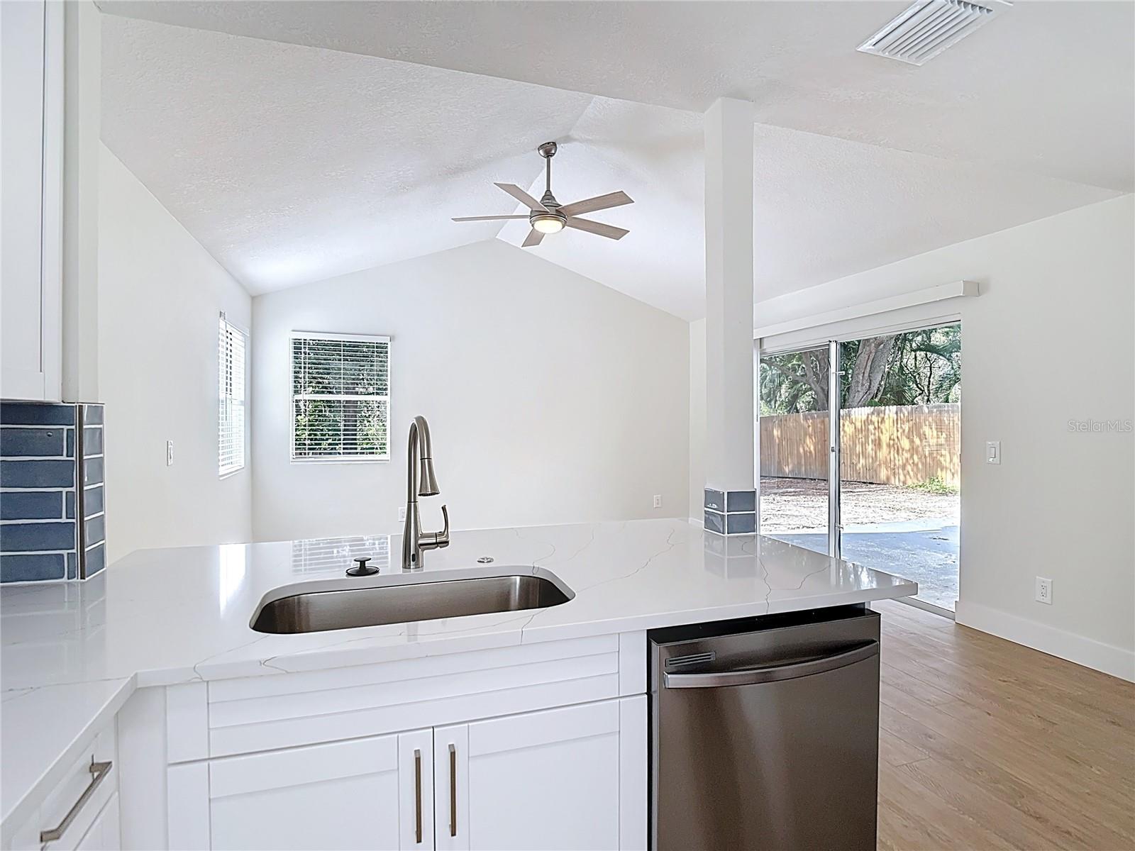 Image 28 of 61 For 2013 Glen Forge Street