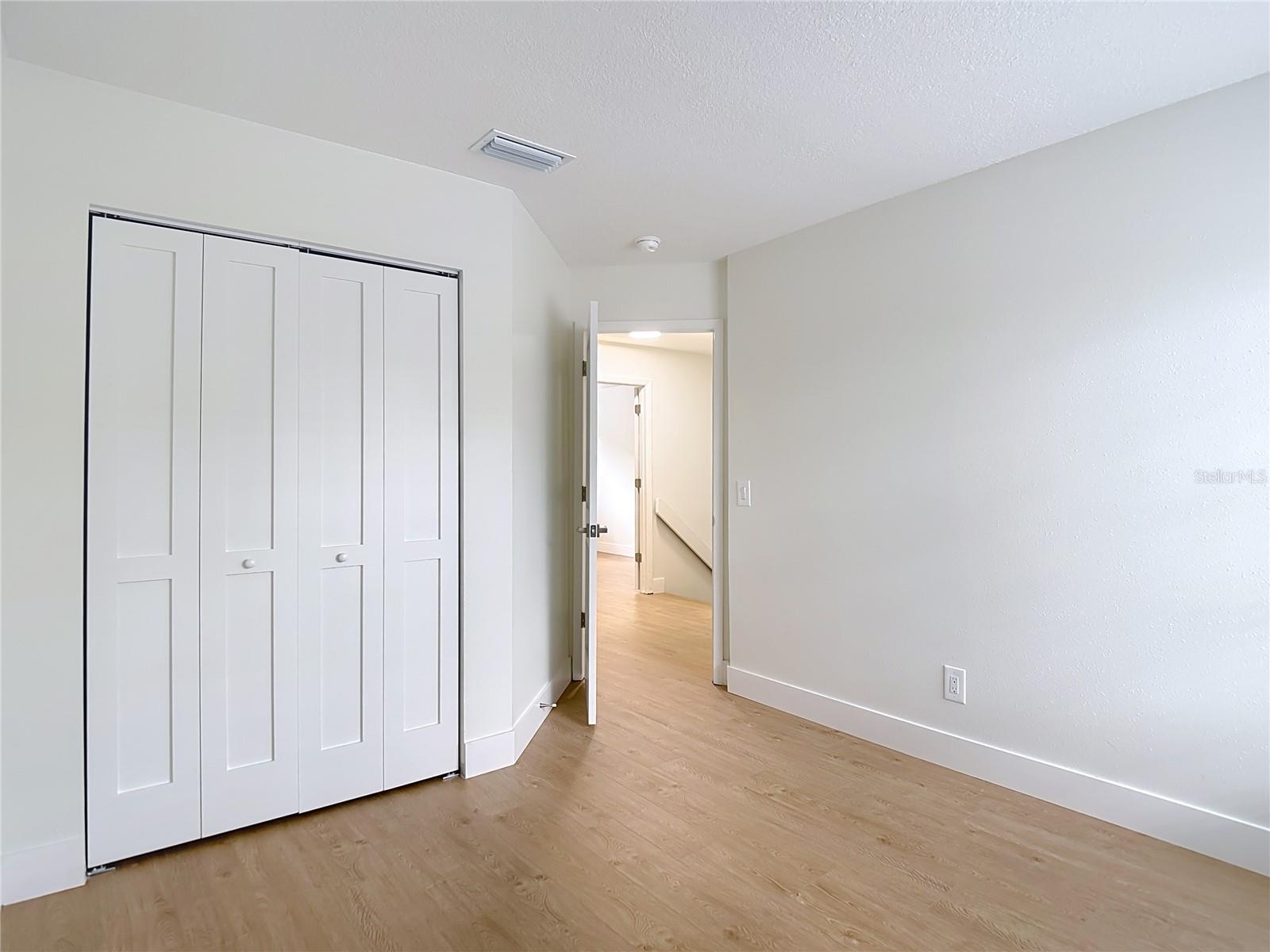 Image 42 of 61 For 2013 Glen Forge Street