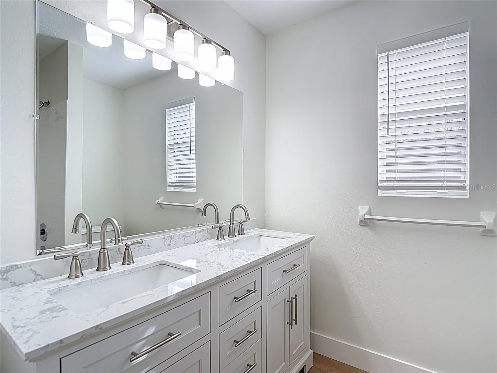 Image 48 of 61 For 2013 Glen Forge Street