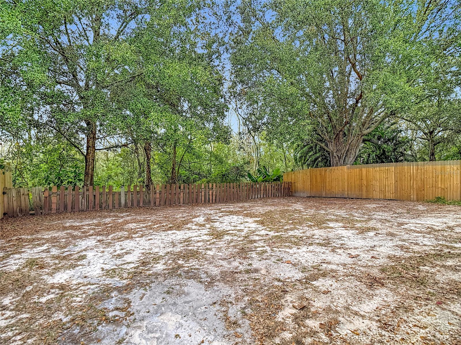 Image 57 of 61 For 2013 Glen Forge Street