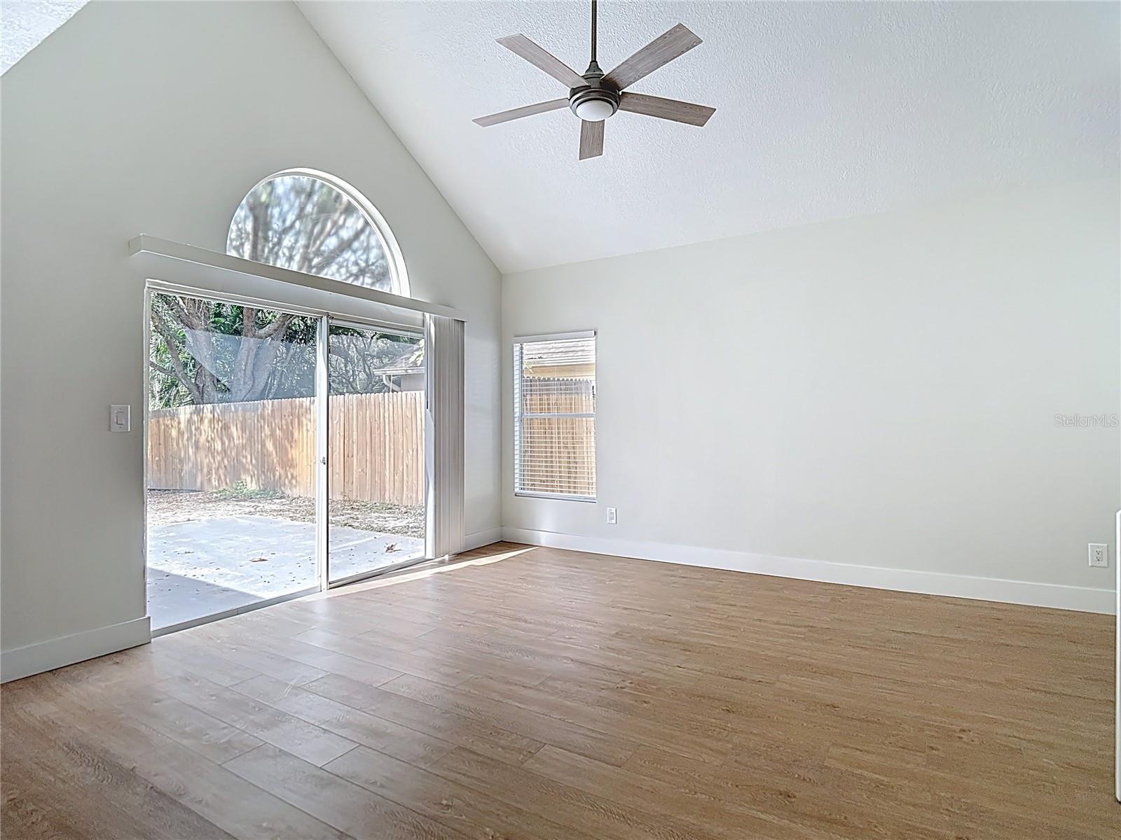 Image 9 of 61 For 2013 Glen Forge Street