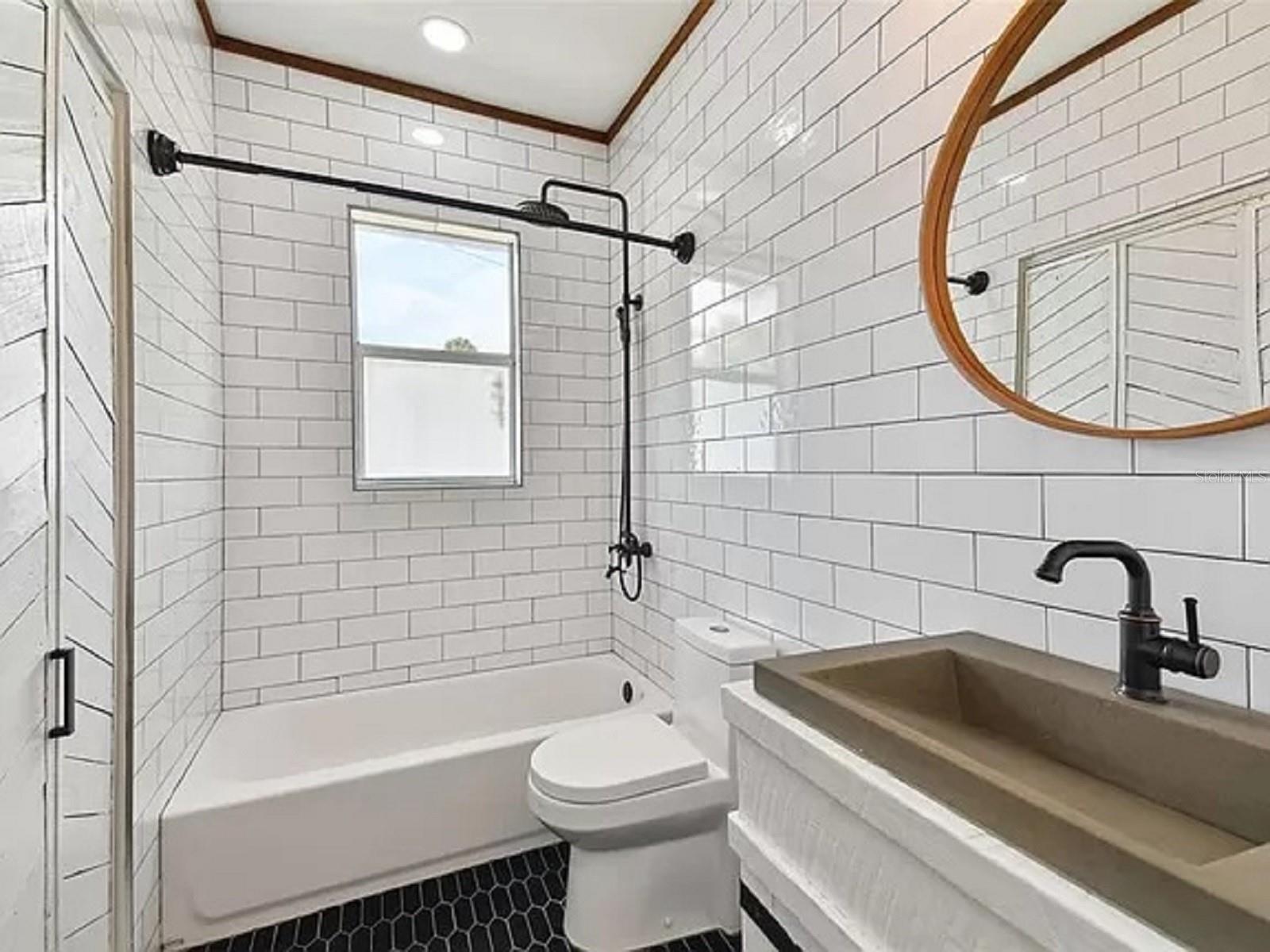 Image 16 of 24 For 2508 Ola Avenue