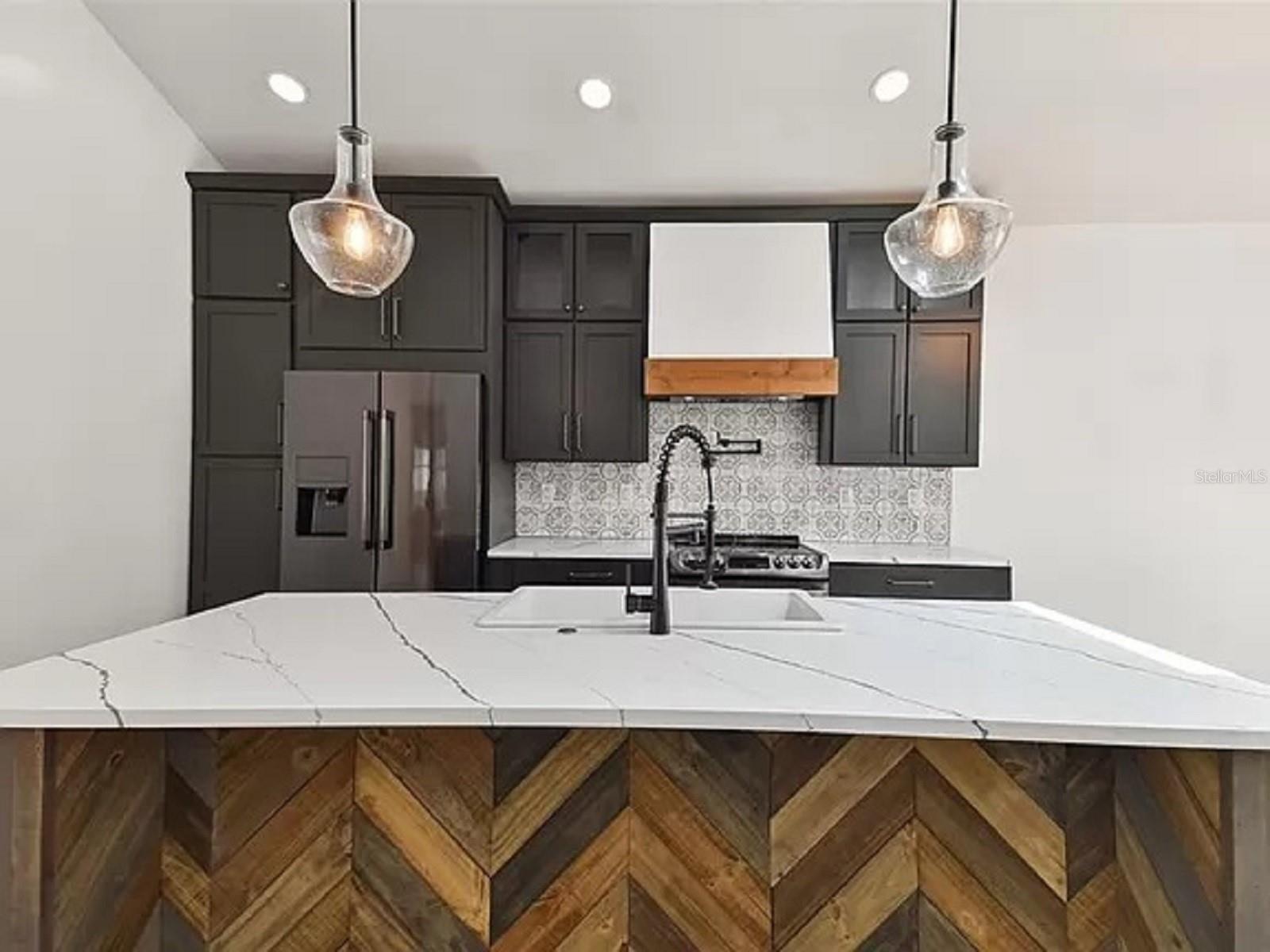 Image 7 of 24 For 2508 Ola Avenue