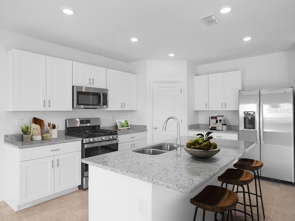 Image 13 of 46 For 13239 Commons Avenue