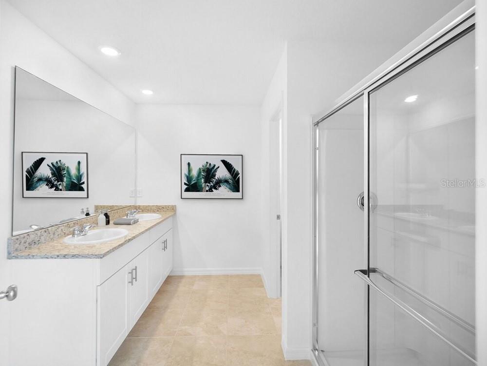 Image 25 of 46 For 13239 Commons Avenue