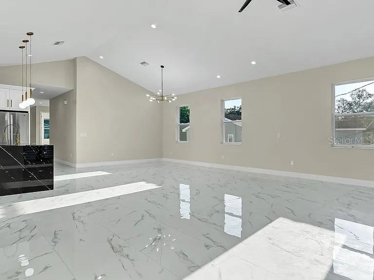 Listing photo id 8 for 2839 60th Avenue N