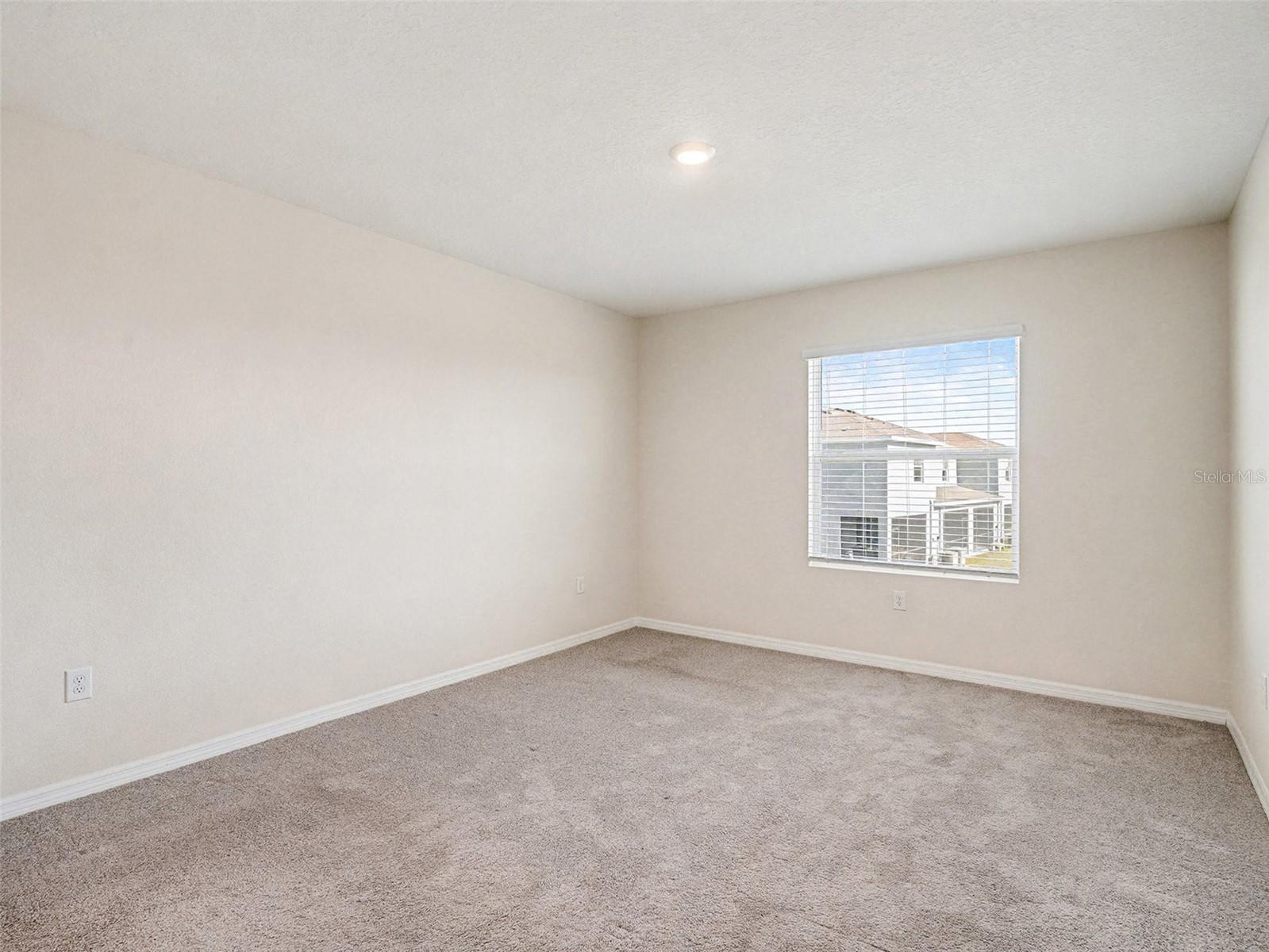 Image 15 of 34 For 1951 Pleasant Maple Court