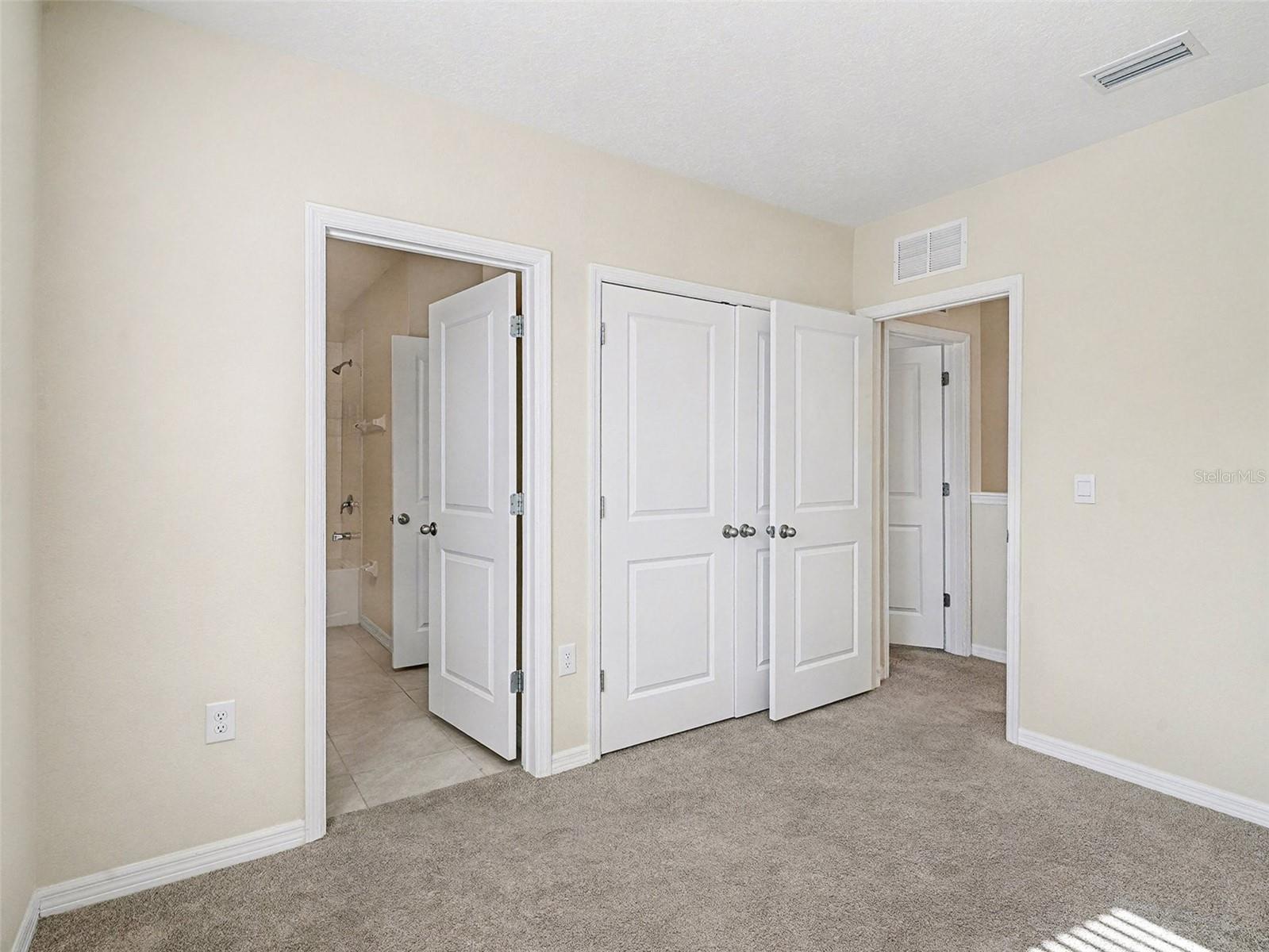 Image 22 of 34 For 1951 Pleasant Maple Court