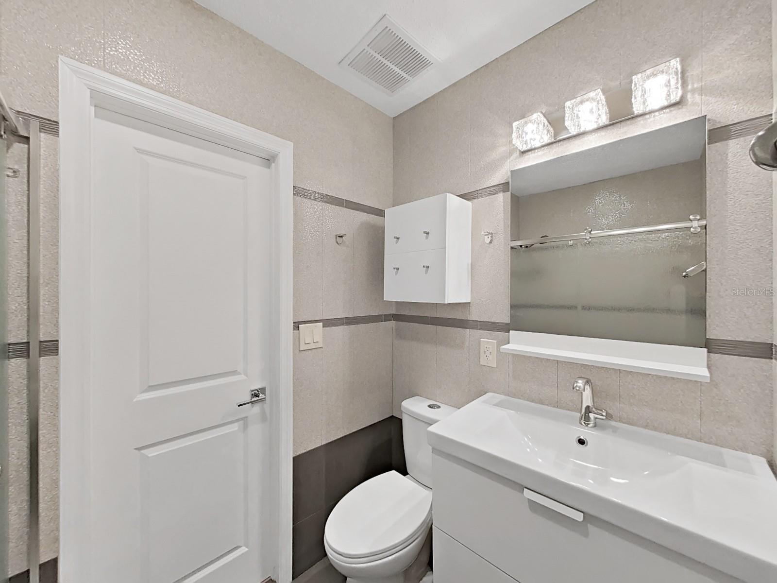 Image 14 of 37 For 121 Brandy Wine Drive 121